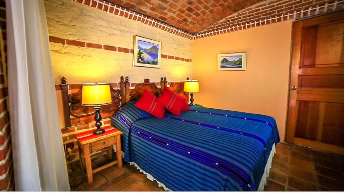 Suite in Hotel San Buenaventura de Atitlán Suite in Hotel San Buenaventura de Atitlán