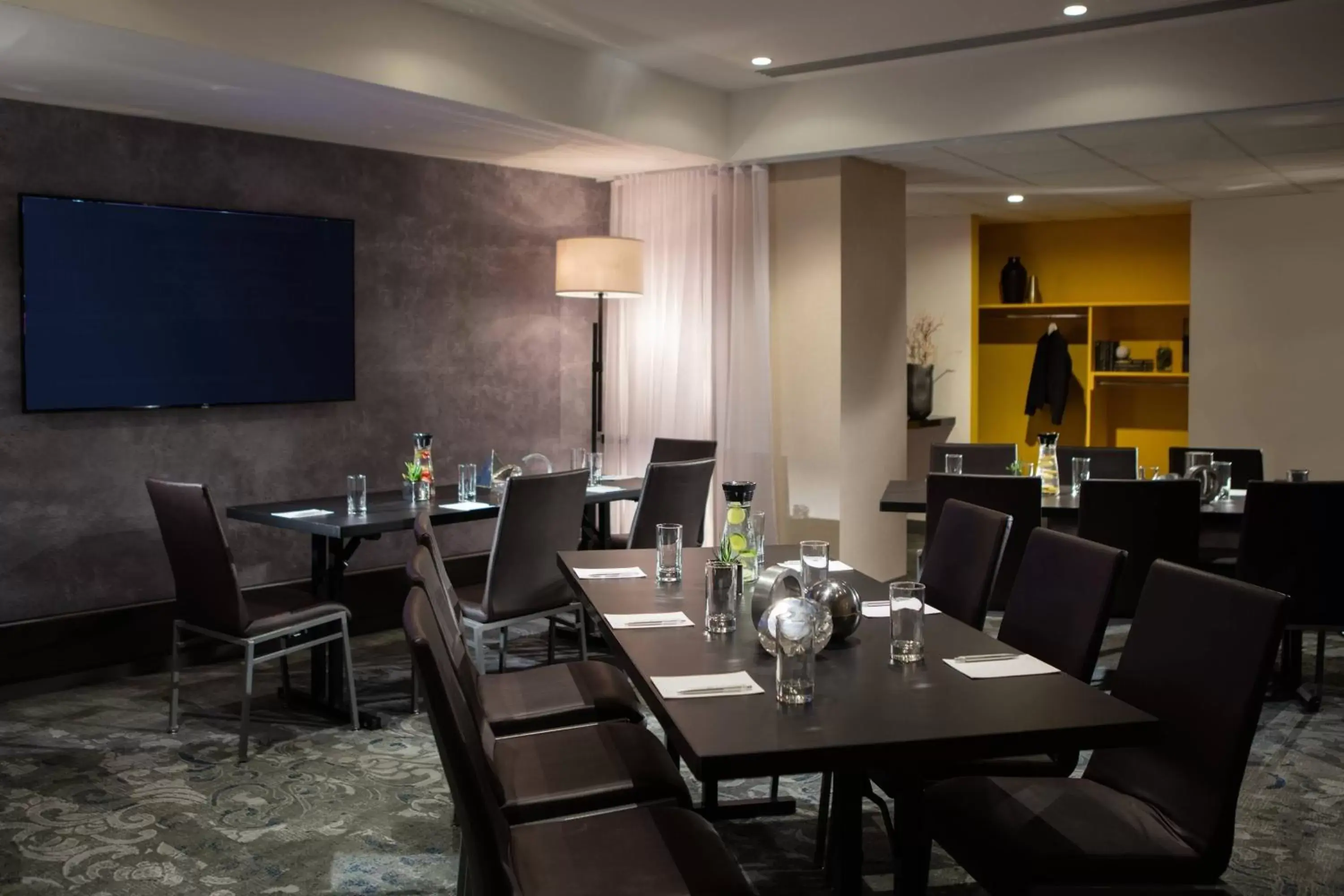 Meeting/conference room, Restaurant/Places to Eat in Renaissance New York Times Square Hotel