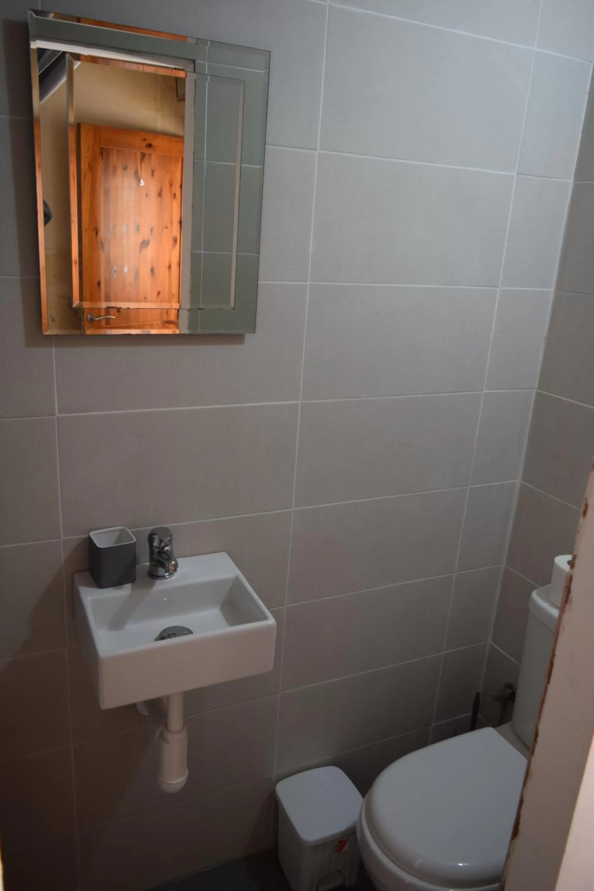 Toilet in St George of Lydda B&B