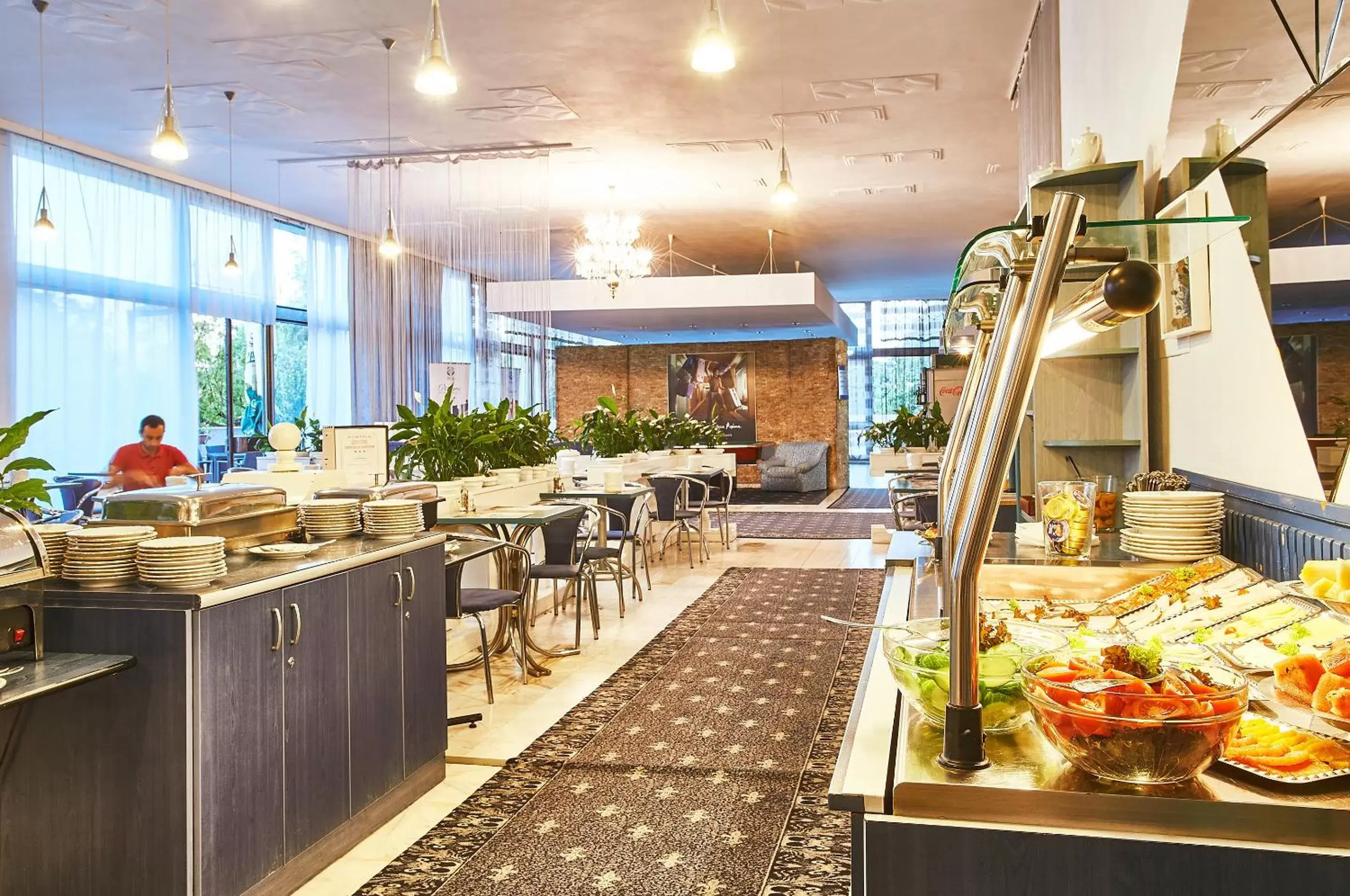 Breakfast in Continental Drobeta Turnu Severin Breakfast in Continental Drobeta Turnu Severin