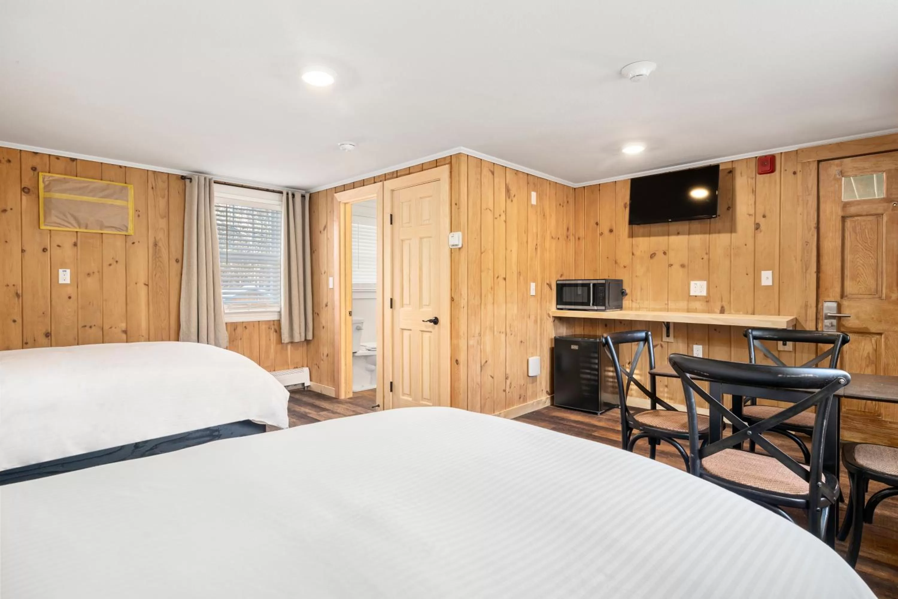 TV and multimedia, Bed in The Inn & More