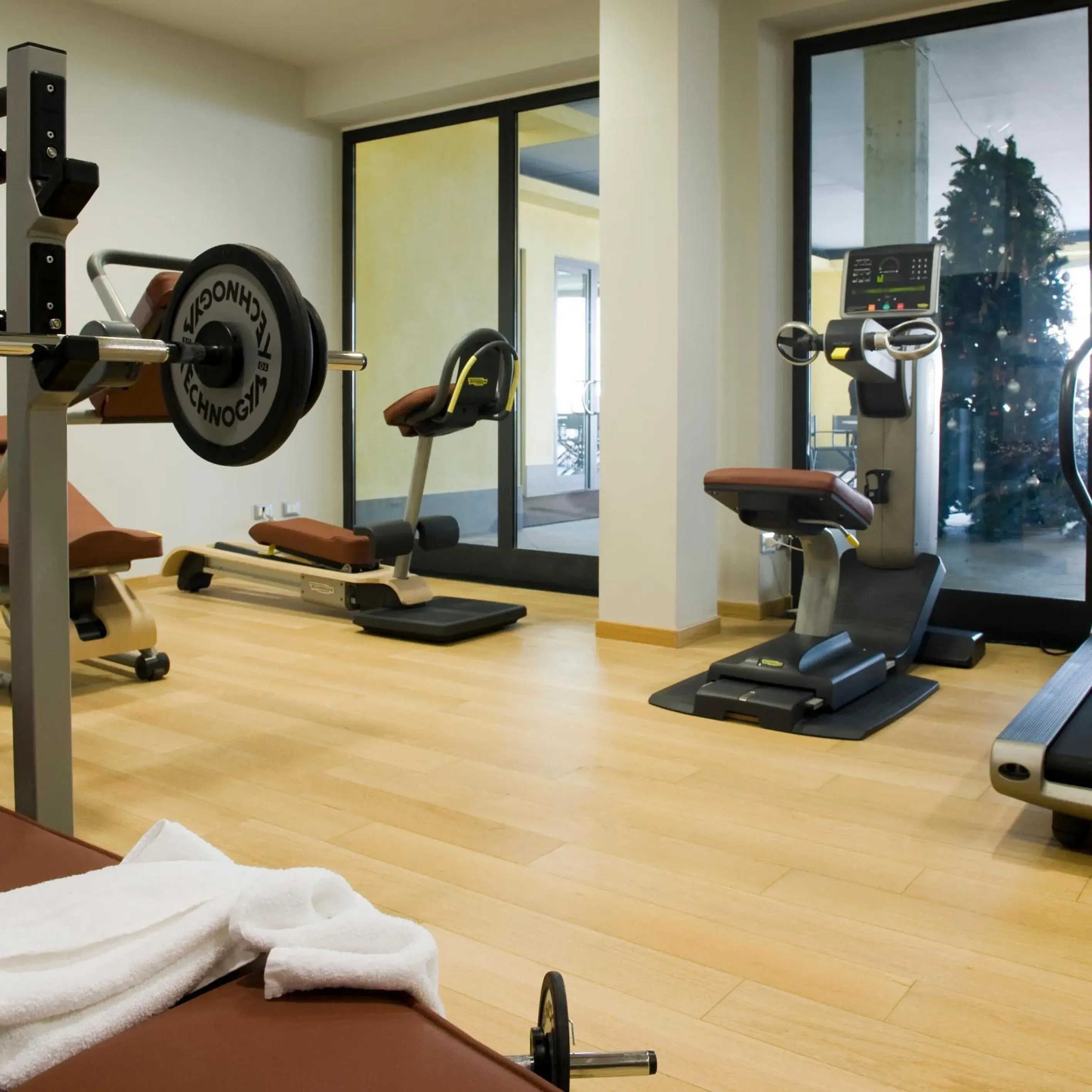 Fitness centre/facilities in Marina Place Resort Fitness centre/facilities in Marina Place Resort