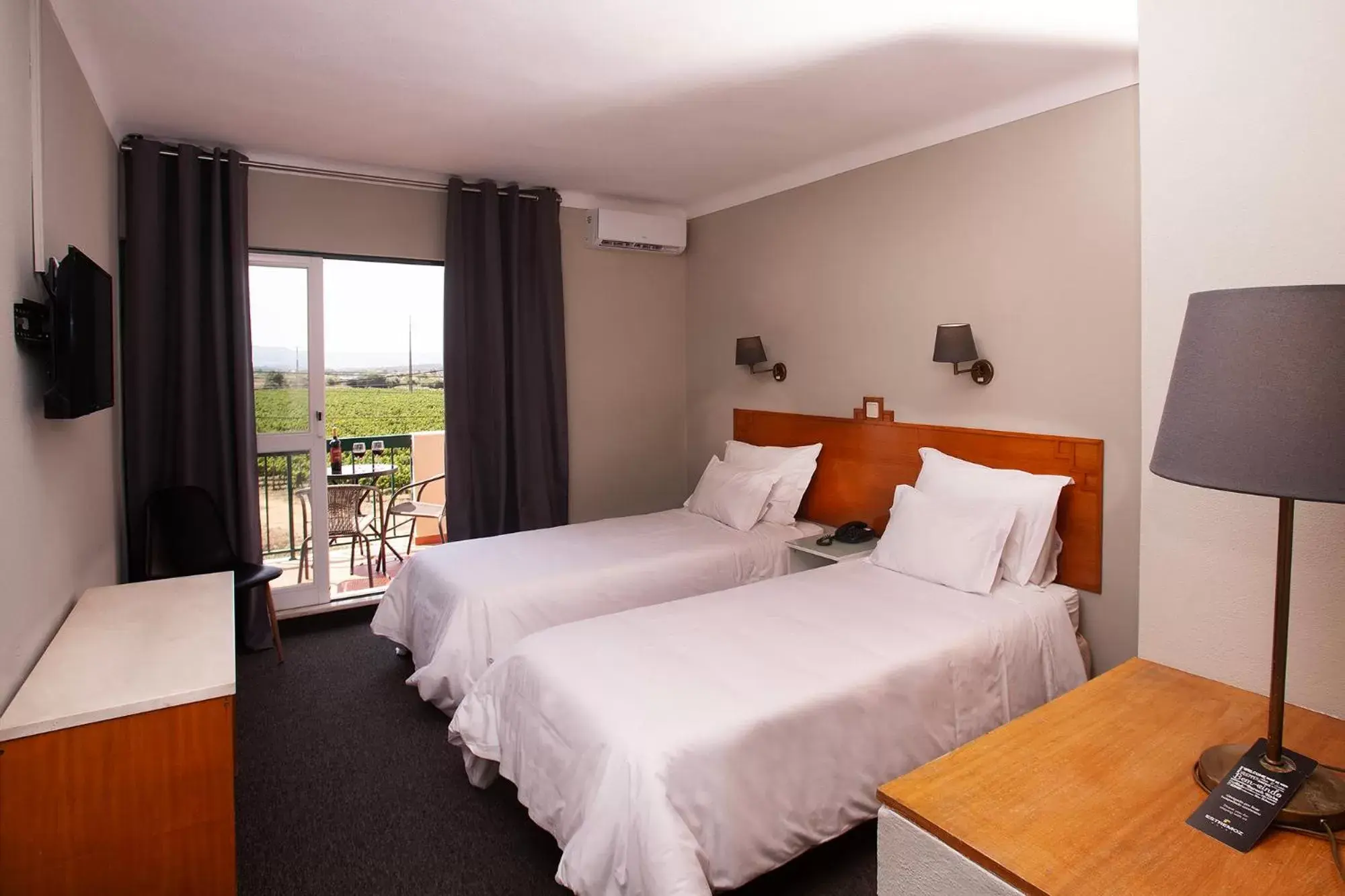 Bed in Estremoz Hotel Bed in Estremoz Hotel