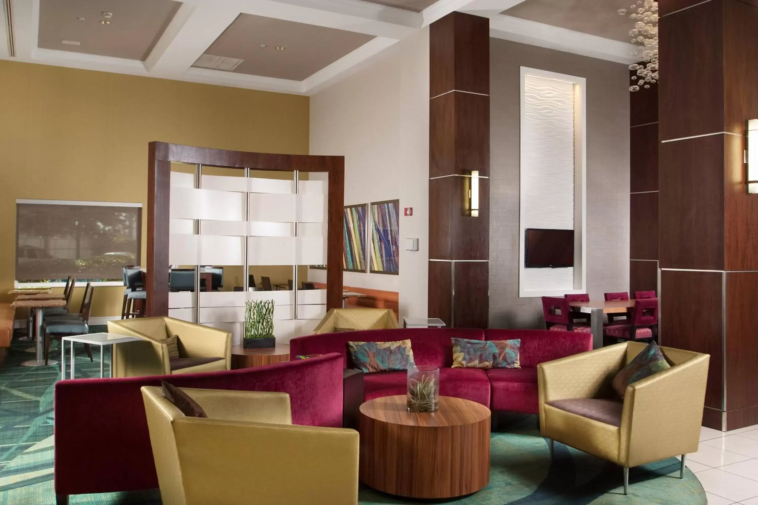 Lobby or reception, Restaurant/Places to Eat in SpringHill Suites Fort Lauderdale Airport