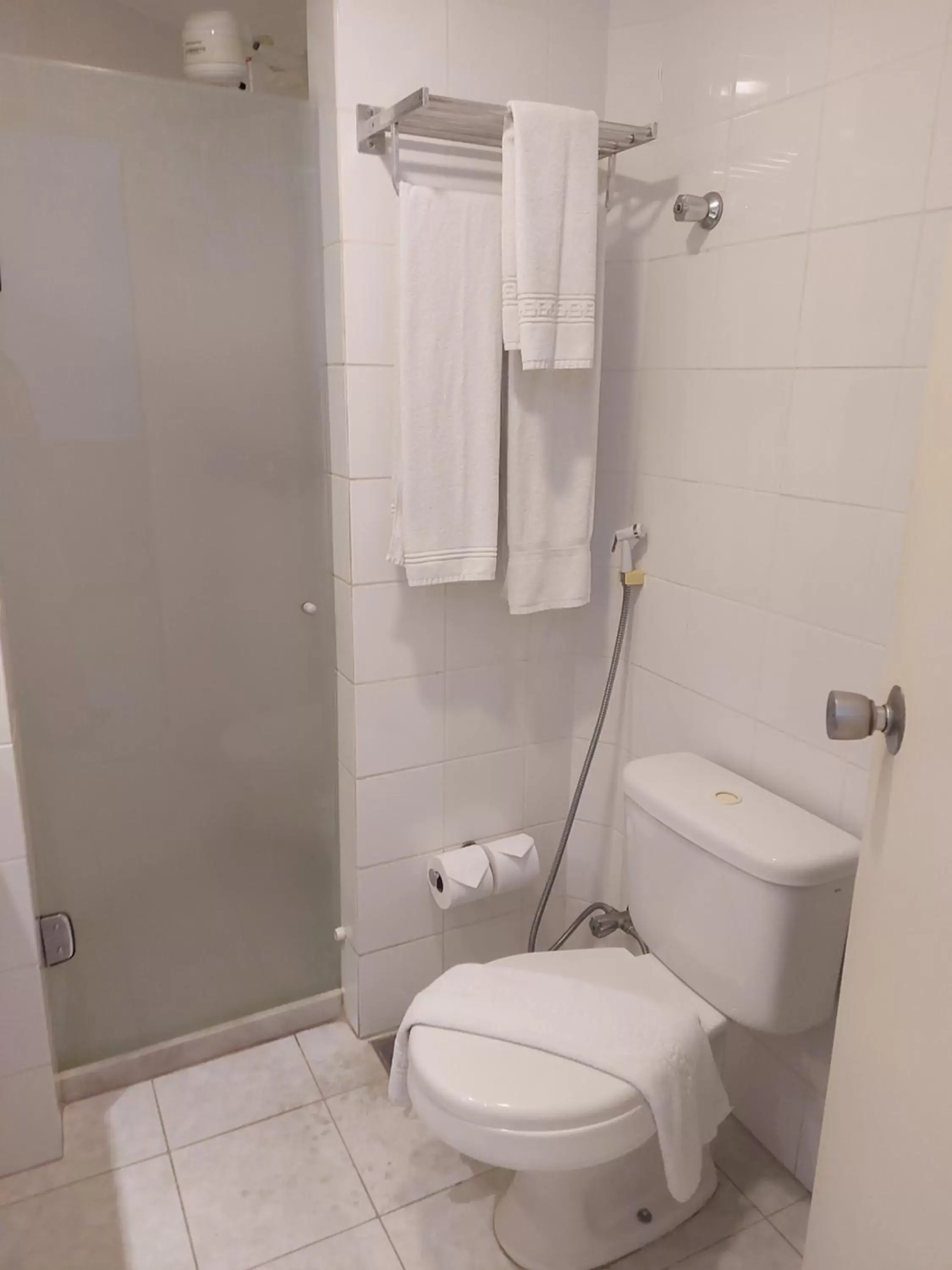 Bathroom in Euro Suite Recife Boa Viagem