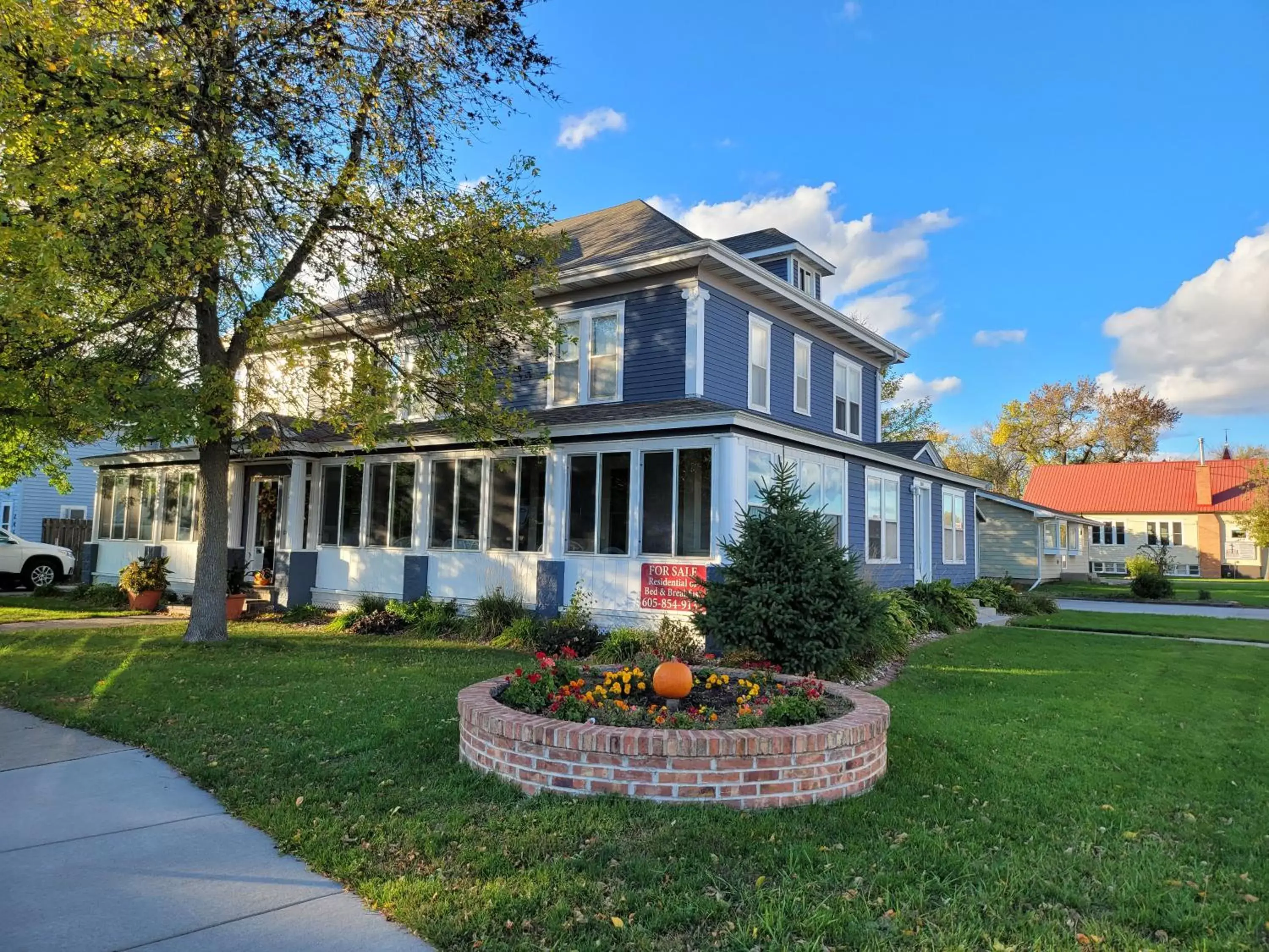 Property Building in Prairie House Manor Bed and Breakfast