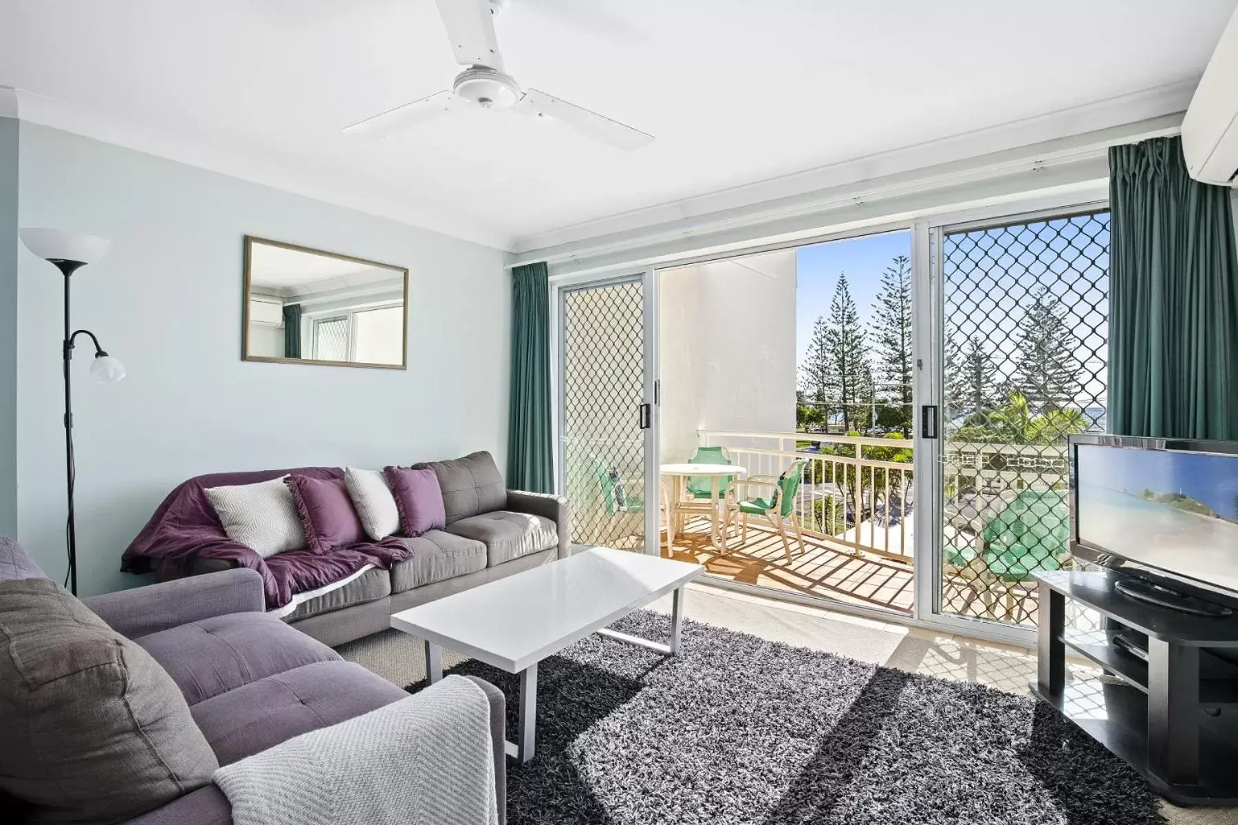 Living room, Seating Area in Kirra Palms Holiday Apartments