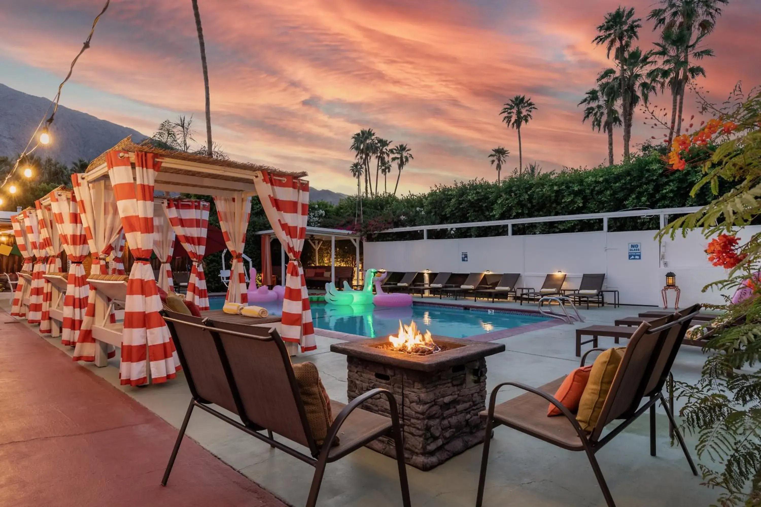 Seating area, Swimming Pool in Float Palm Springs