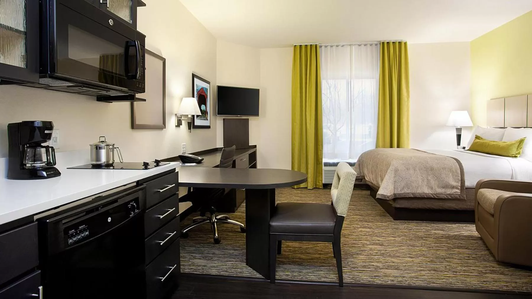 Bedroom, Bed in Candlewood Suites Carrollton by IHG