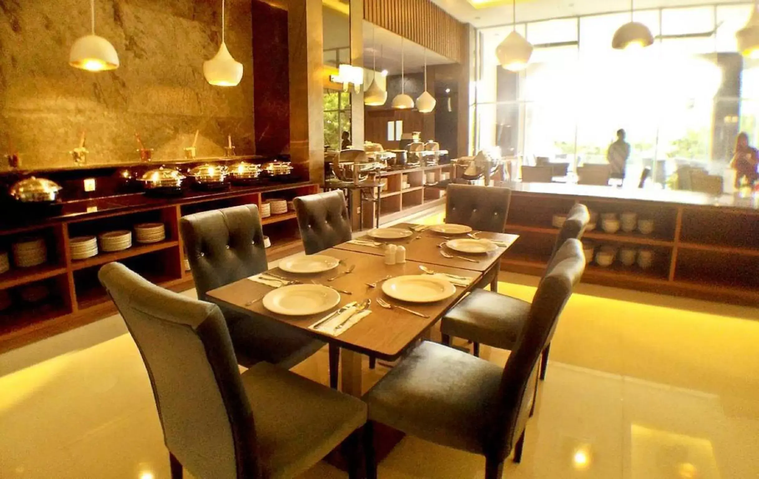 Restaurant/Places to Eat in Grand Serela Yogyakarta by KAGUM Hotels