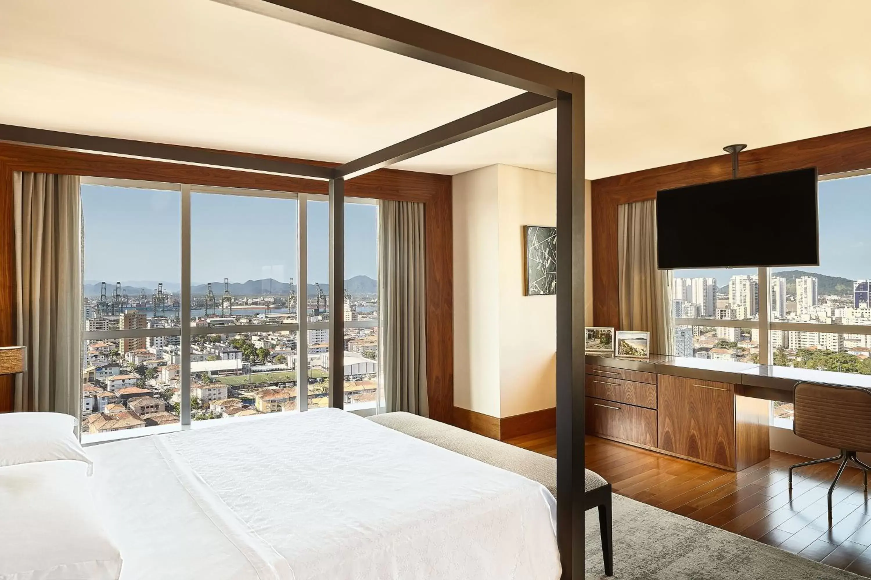 Bedroom in Sheraton Santos Hotel