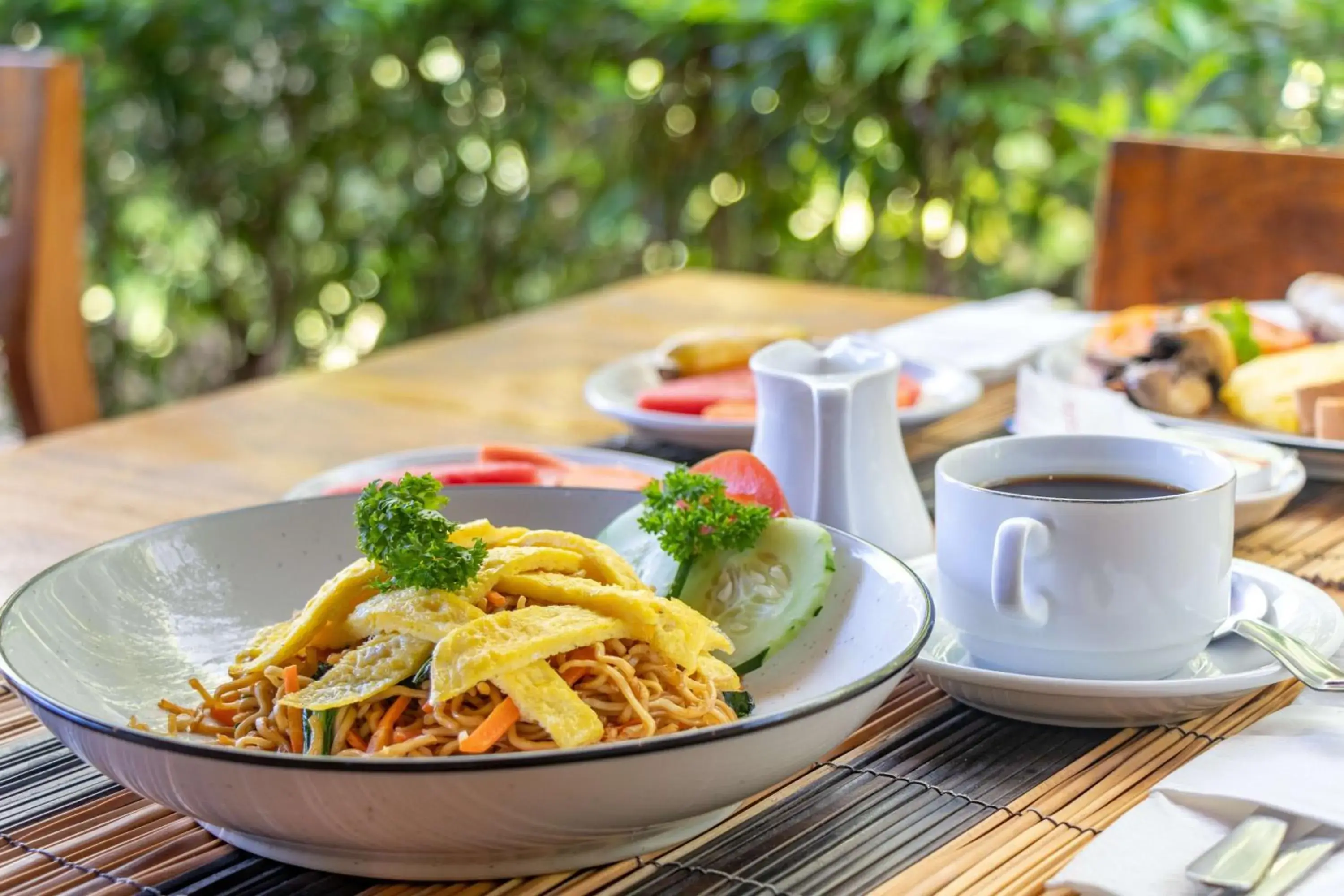 Breakfast in Aleesha Villas and Suites