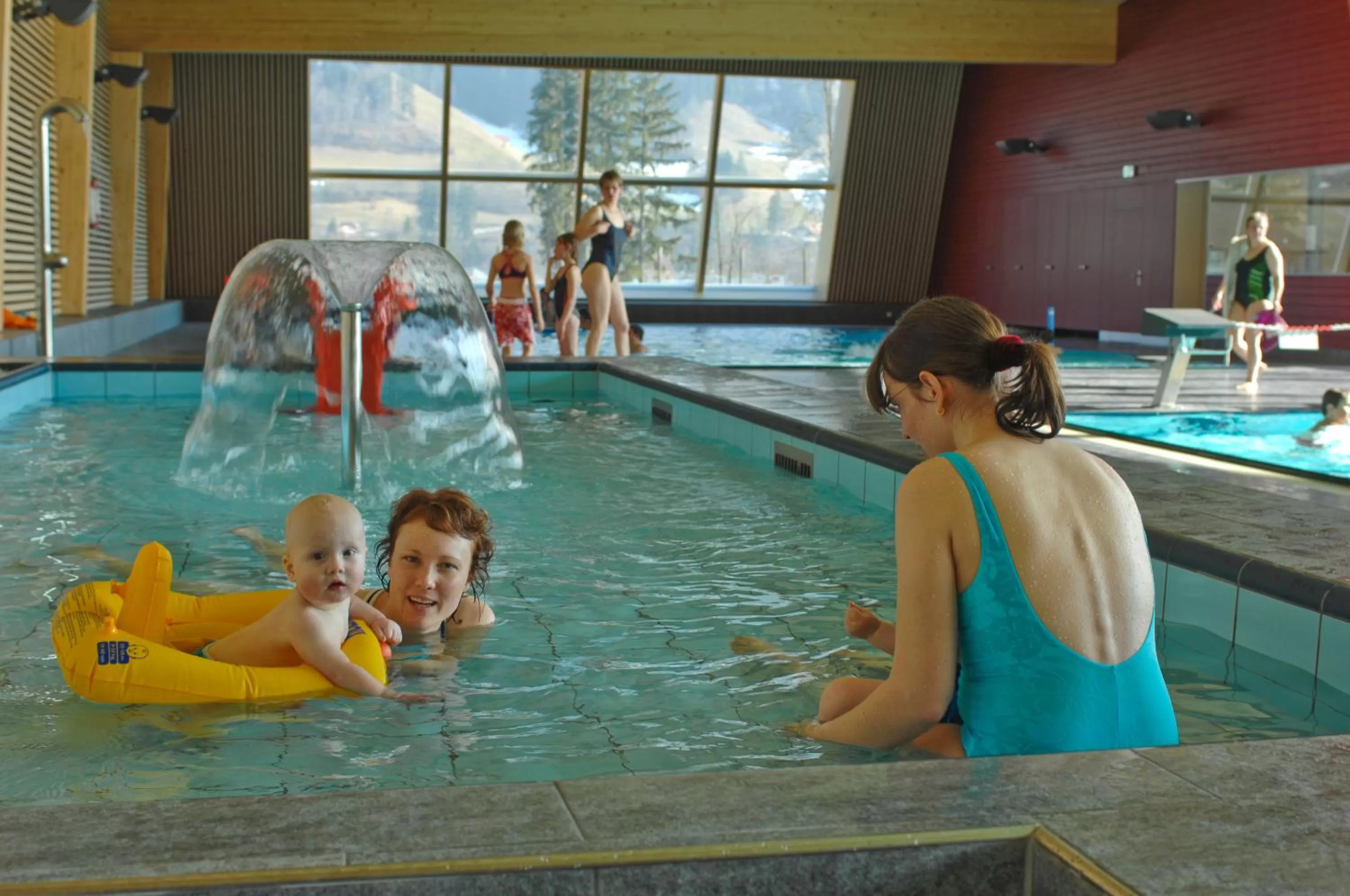 Swimming pool in Frutigresort