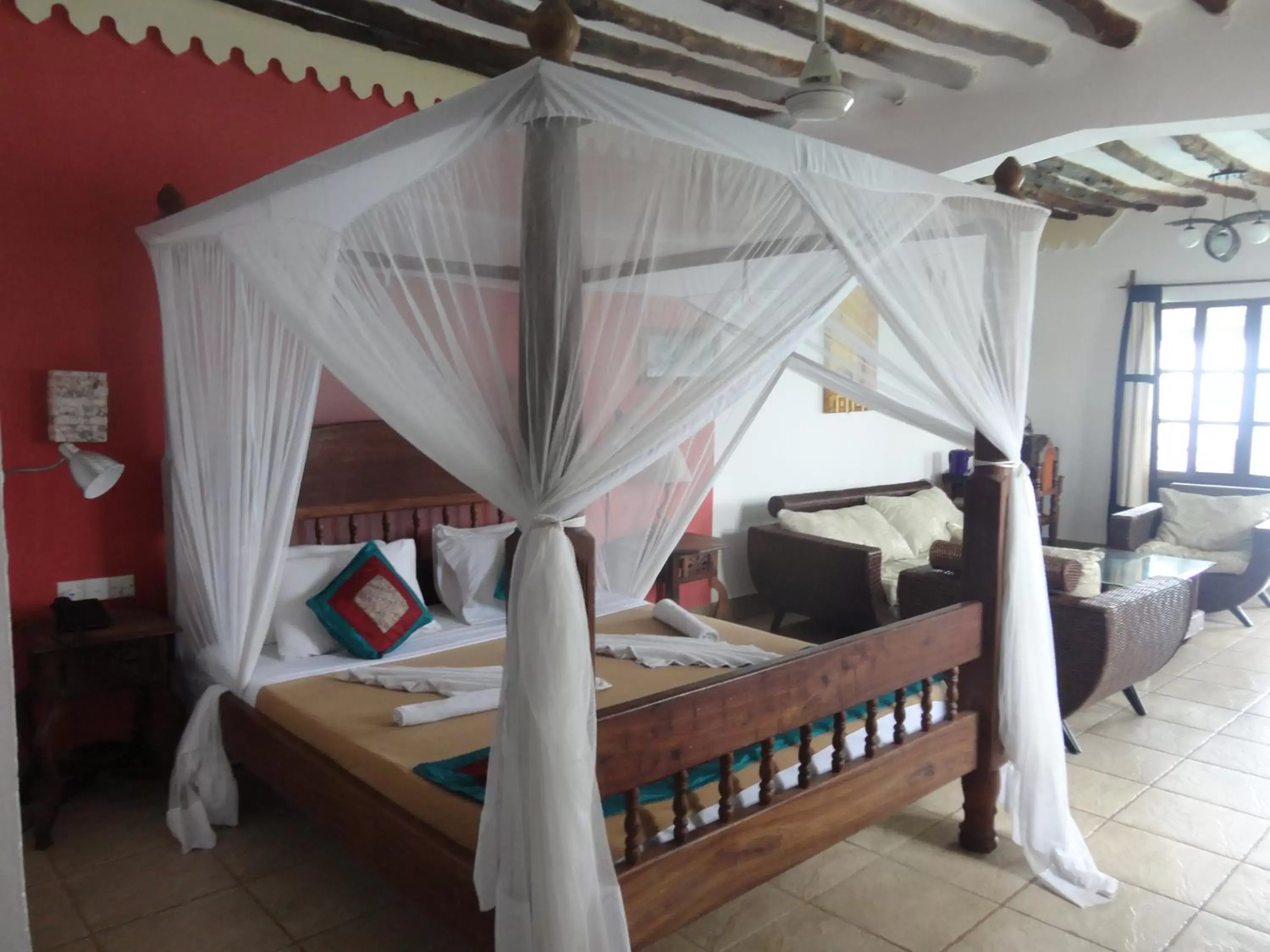 Living room, Bed in Langi Langi Beach Bungalows