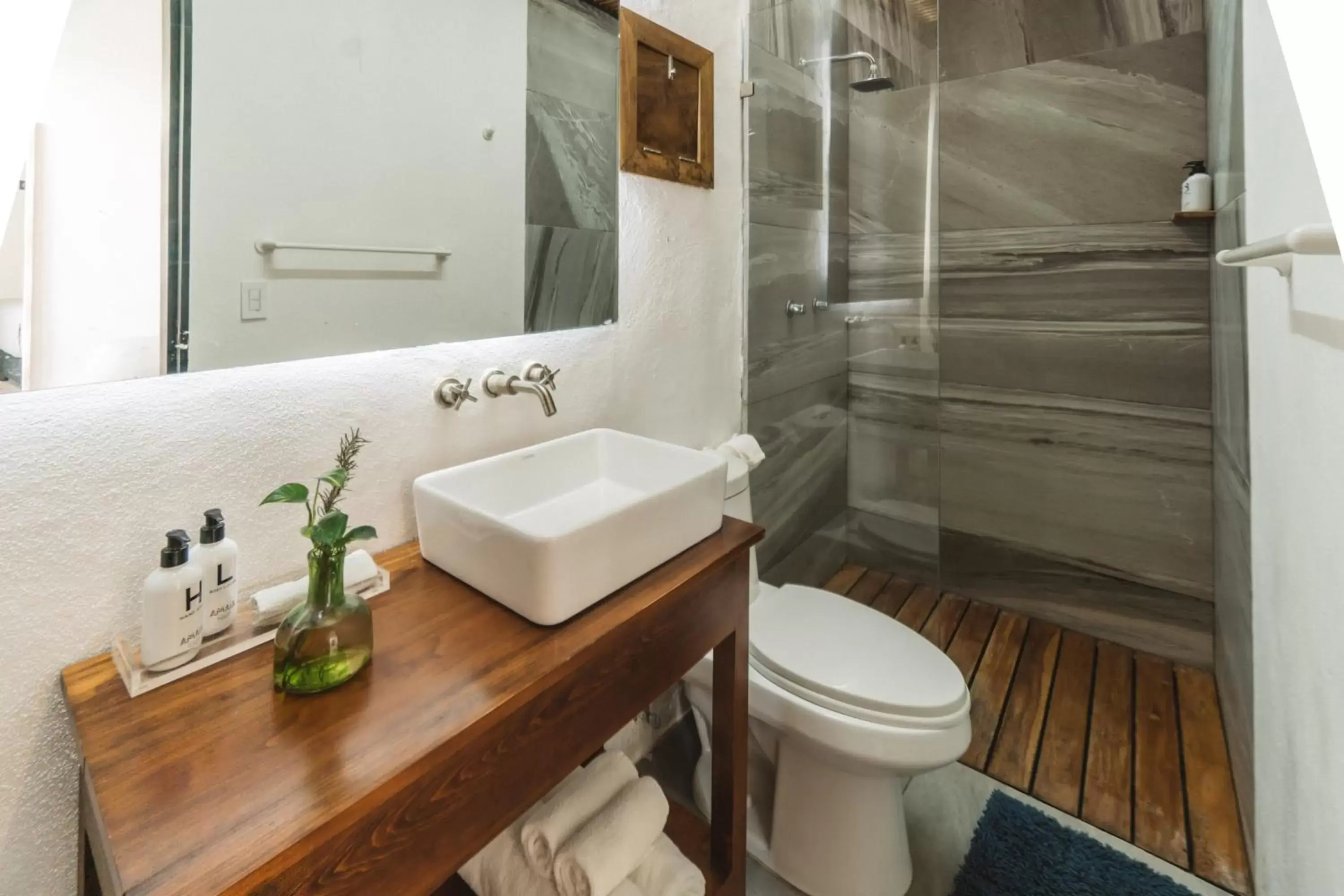 Bathroom in Amaia Boutique Hotel