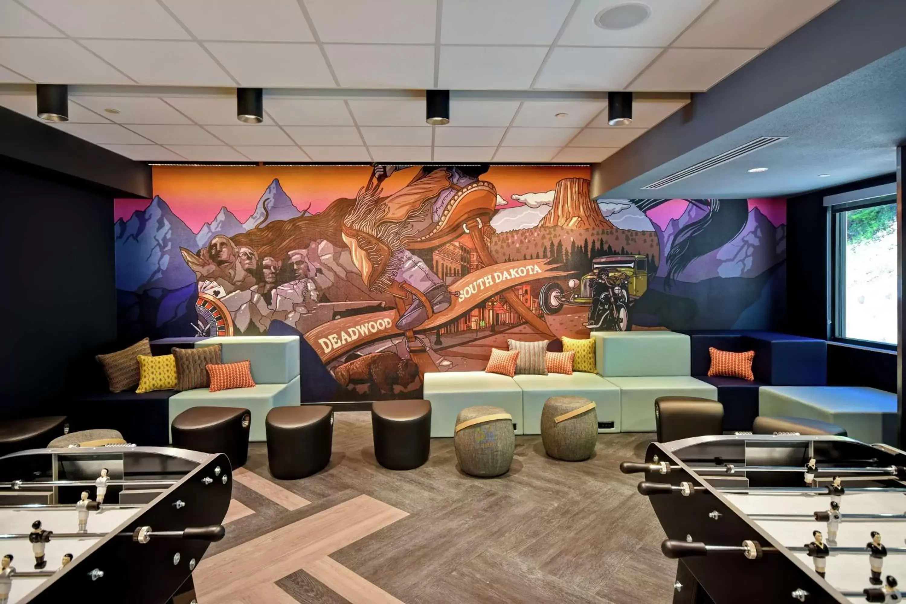 Lobby or reception in Tru By Hilton Deadwood