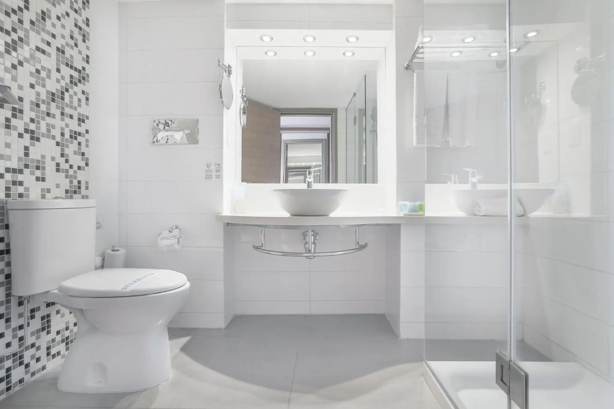 Shower, Bathroom in Vassos Nissi Plage Hotel & Spa