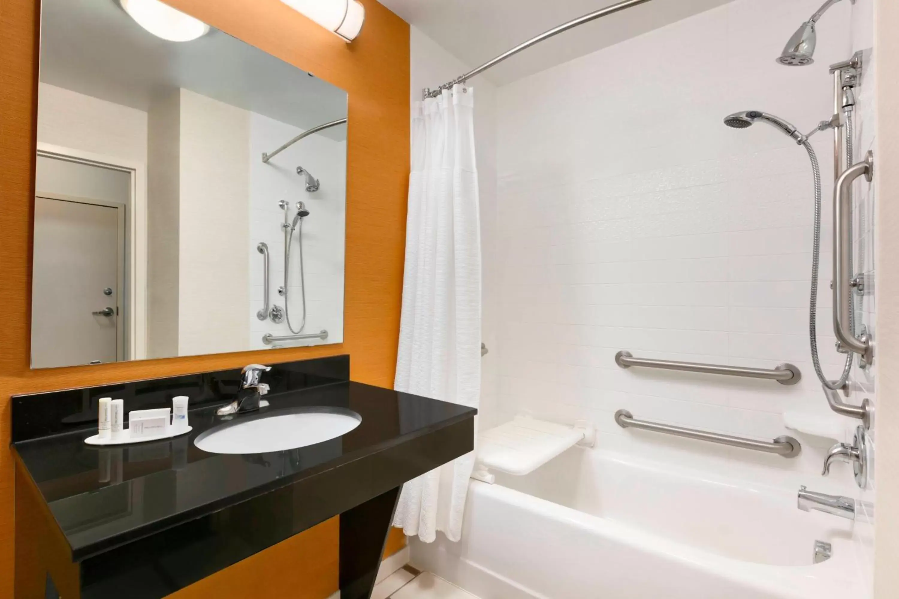 Bathroom in Fairfield Inn & Suites by Marriott Smithfield