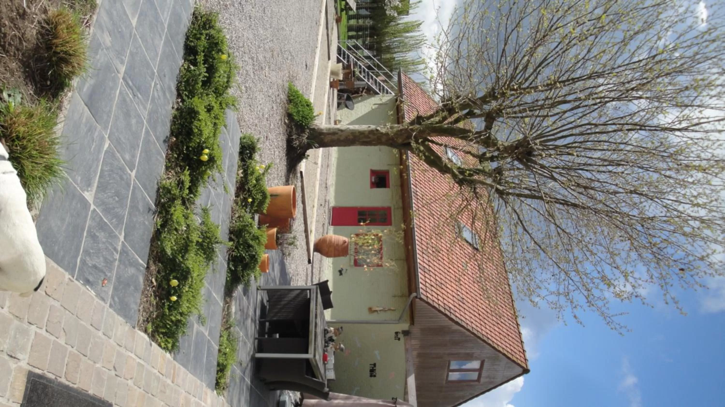 Facade/entrance in B&B De Zoete Kers