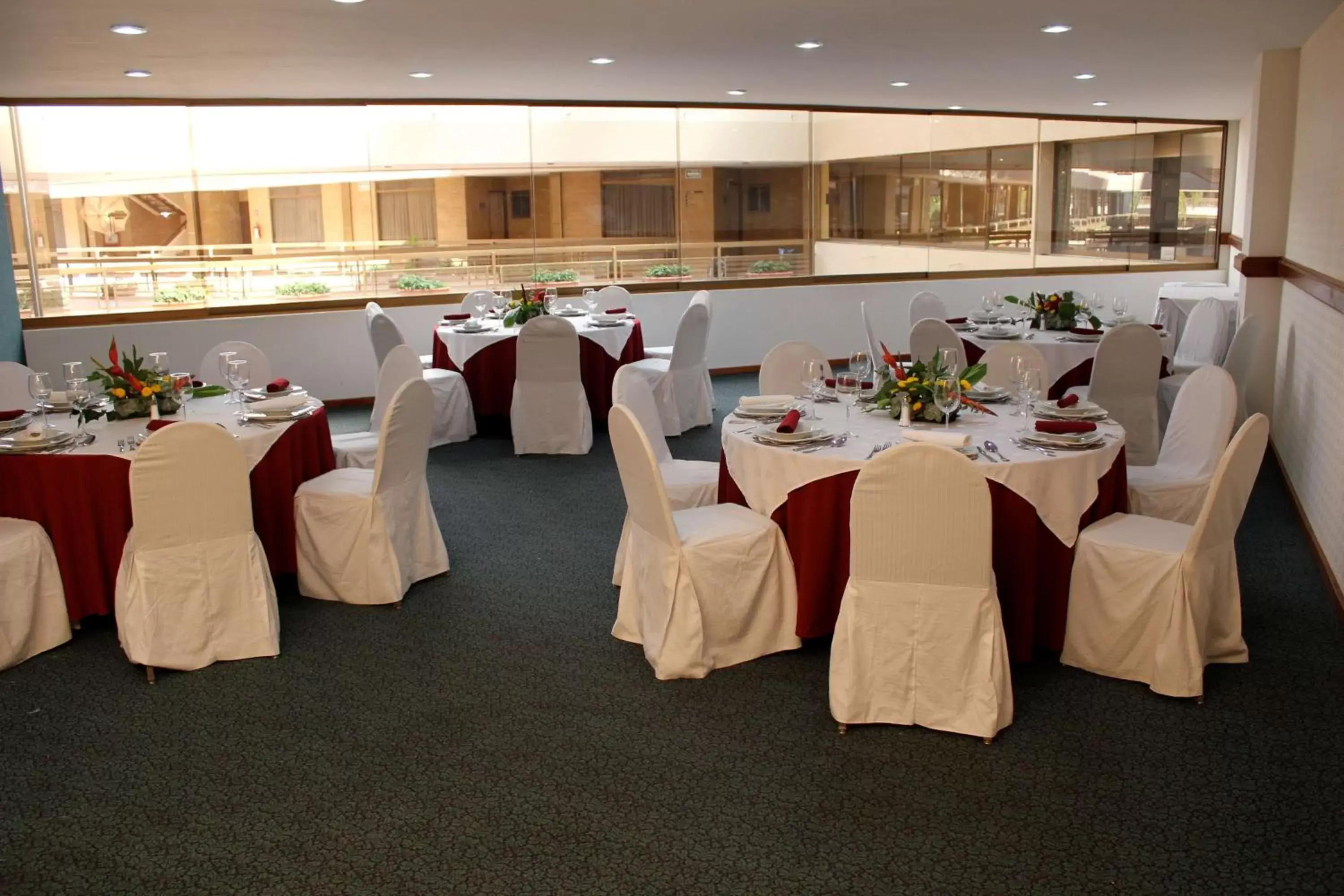 On site, Banquet Facilities in Best Western PLUS Plaza Florida & Tower