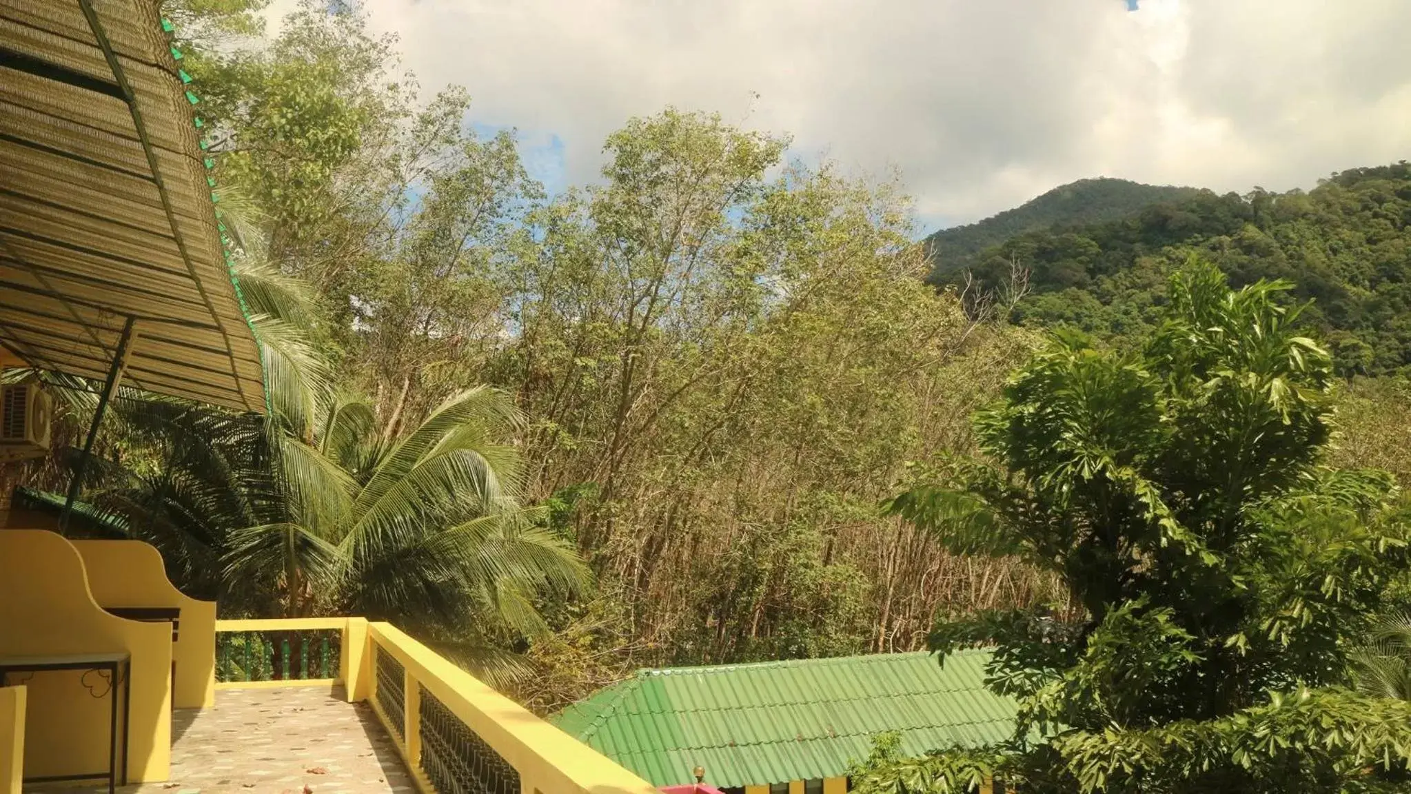 Deluxe Queen Room in Island Lodge Deluxe Queen Room in Island Lodge