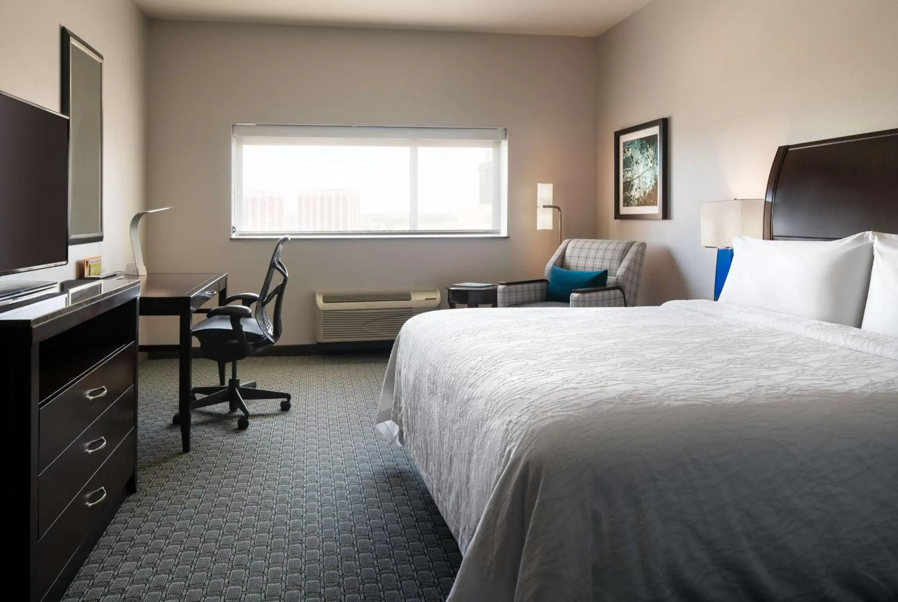 Bedroom, Bed in Hilton Garden Inn Denver/Cherry Creek