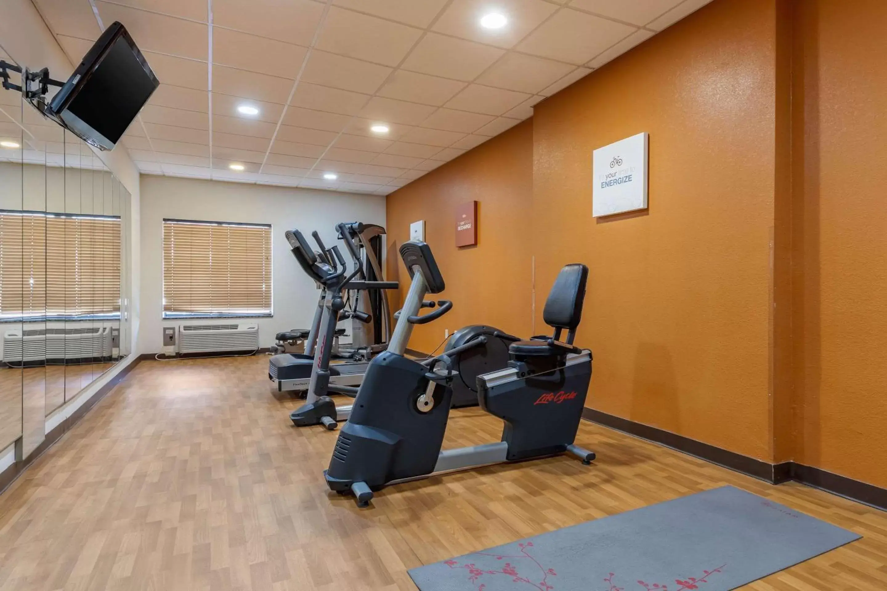 Fitness centre/facilities, Fitness Center/Facilities in Comfort Inn & Suites Kenosha