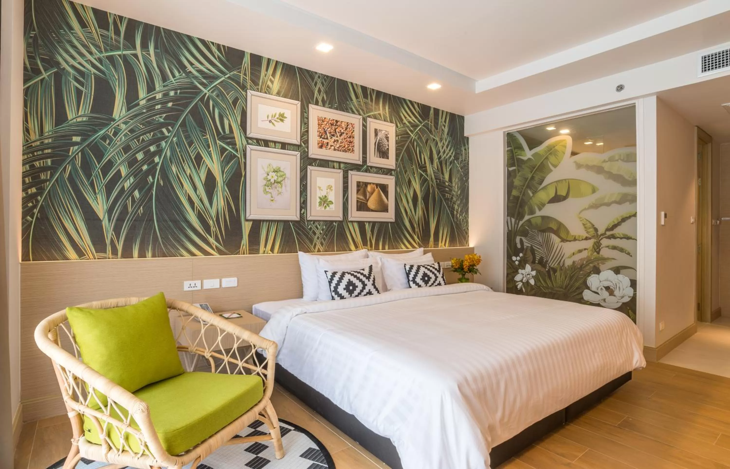 Bed in Panan Krabi Resort