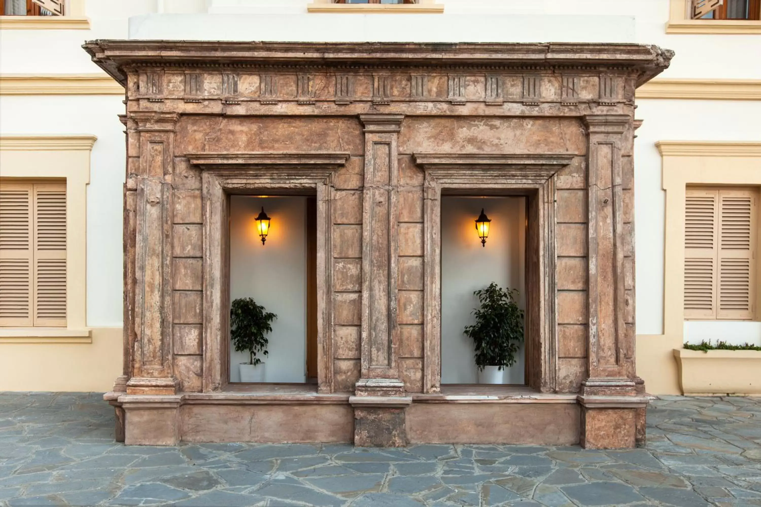 Facade/entrance in Grand Hotel Villa de France