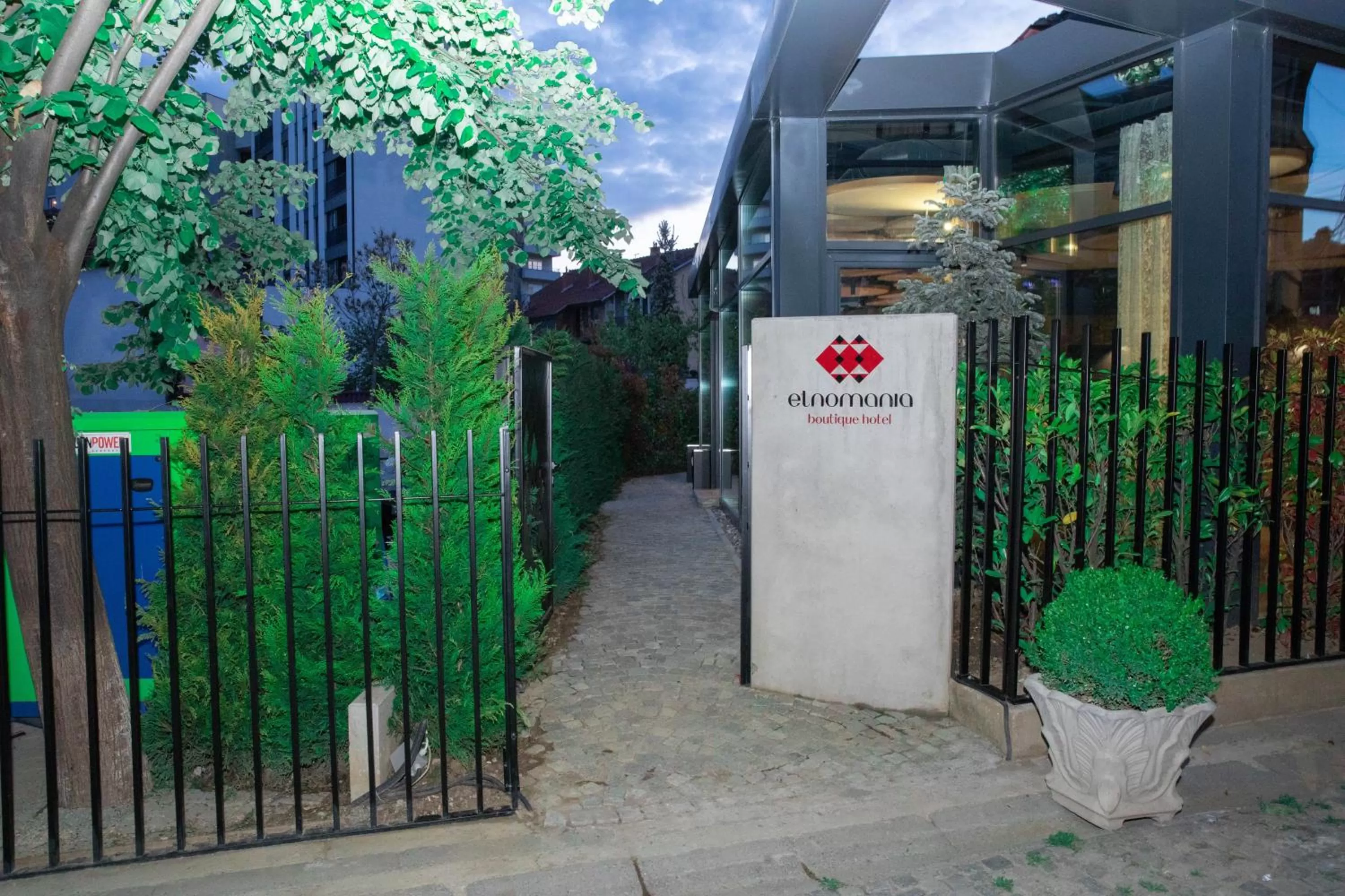 Etnomania Boutique Hotel