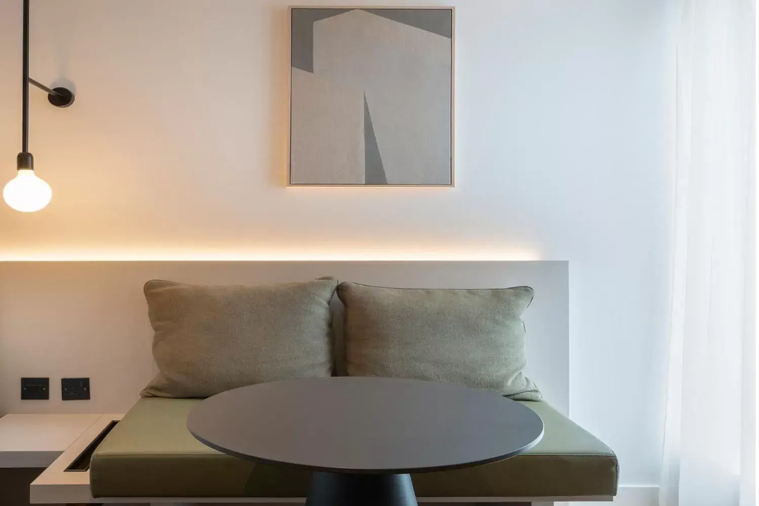 Bedroom, Seating Area in Leonardo Hotel Manchester Piccadilly