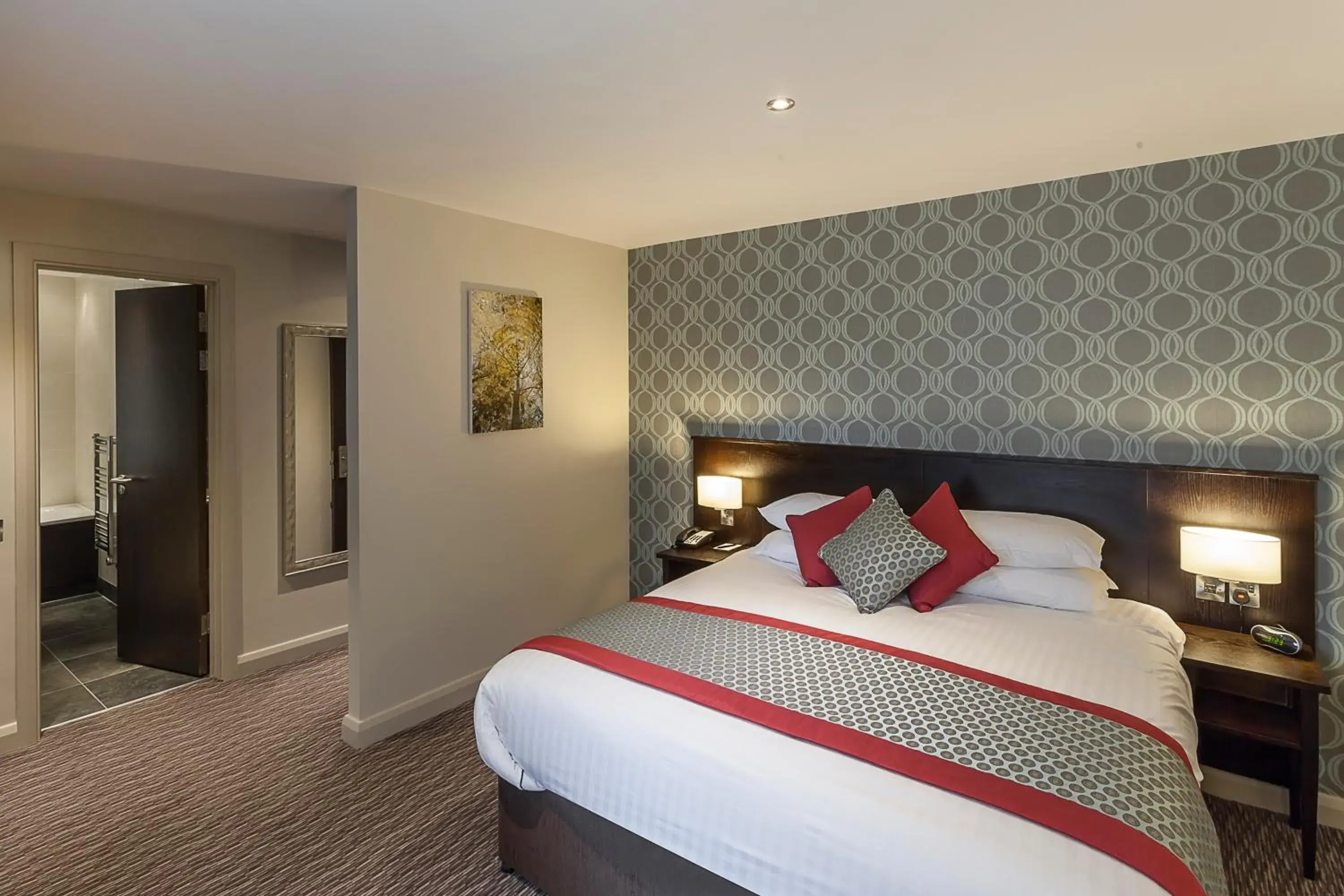 Bedroom, Bed in Best Western Plus Pinewood Manchester Airport-Wilmslow Hotel