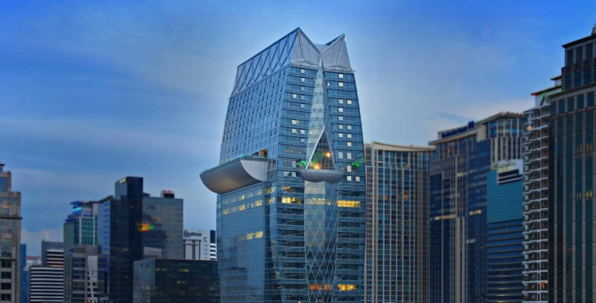 Property building in The Okura Prestige Bangkok
