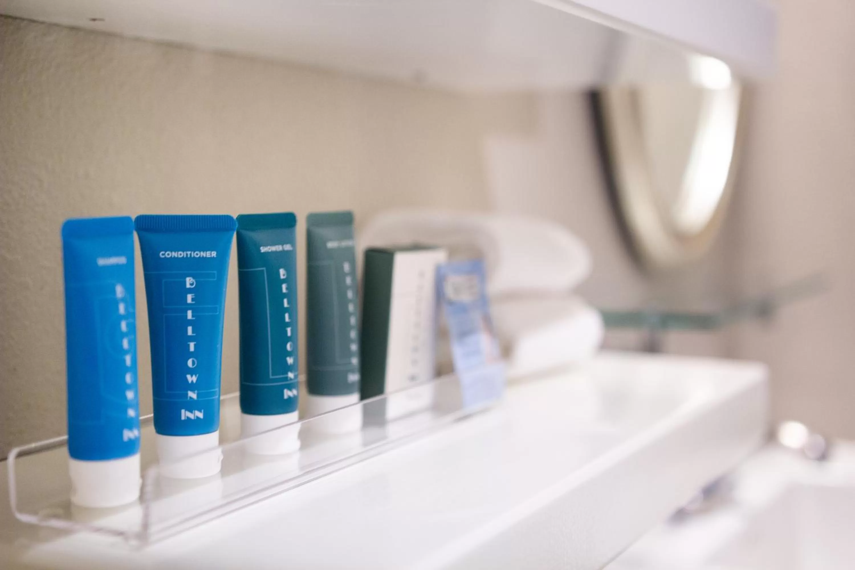 Bathroom in Belltown Inn