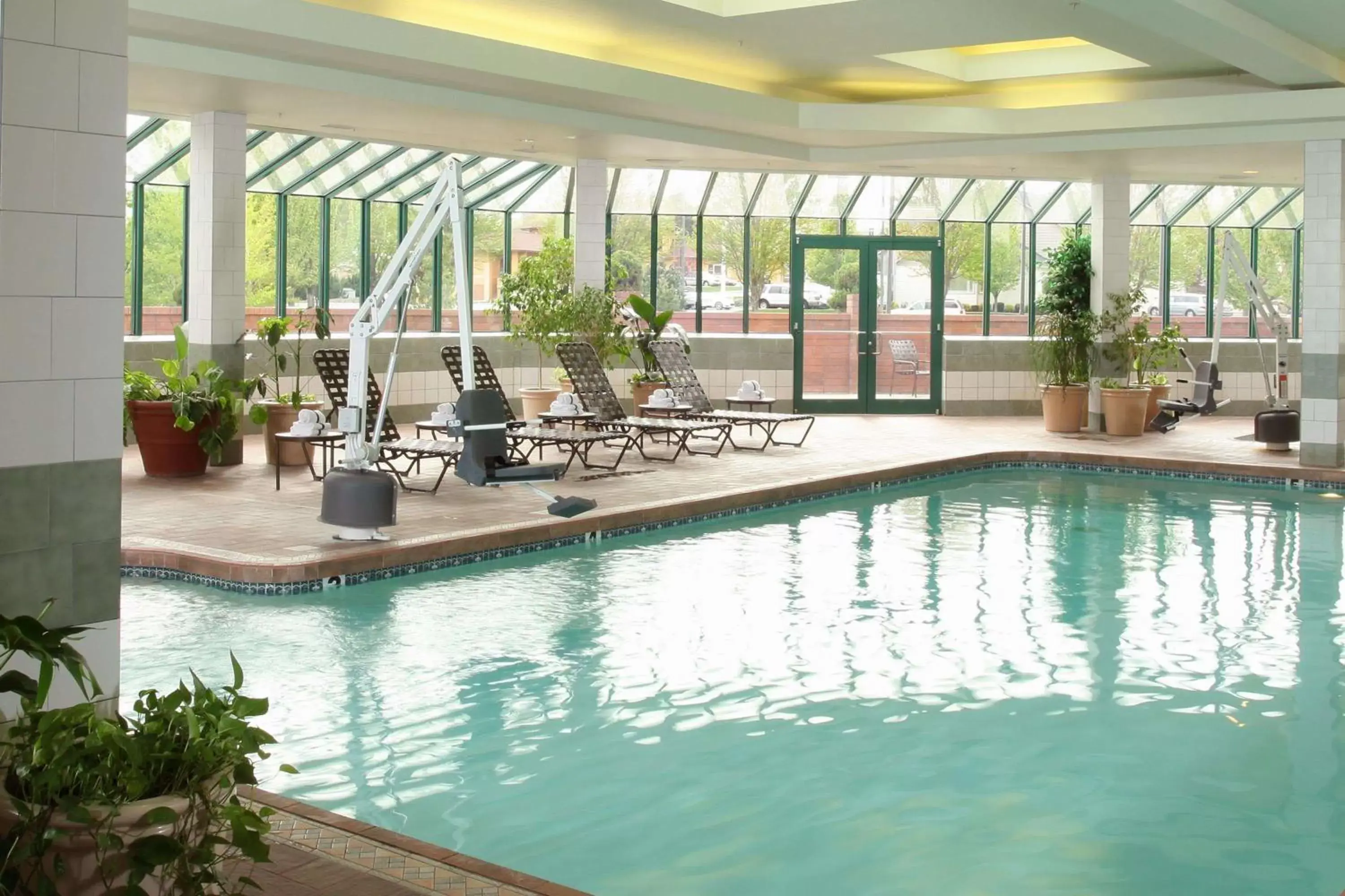Pool view, Swimming Pool in Hampton Inn Richland-Tri Cities