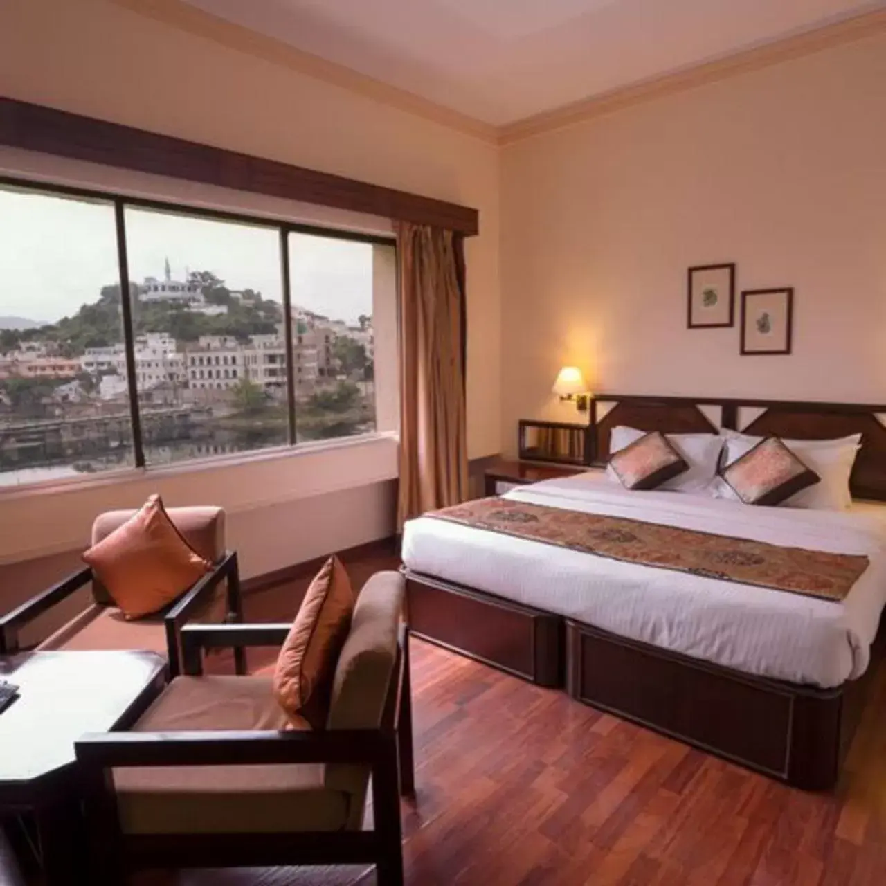 King Room with Lake View in Rajdarshan - A Lake View Hotel in Udaipur