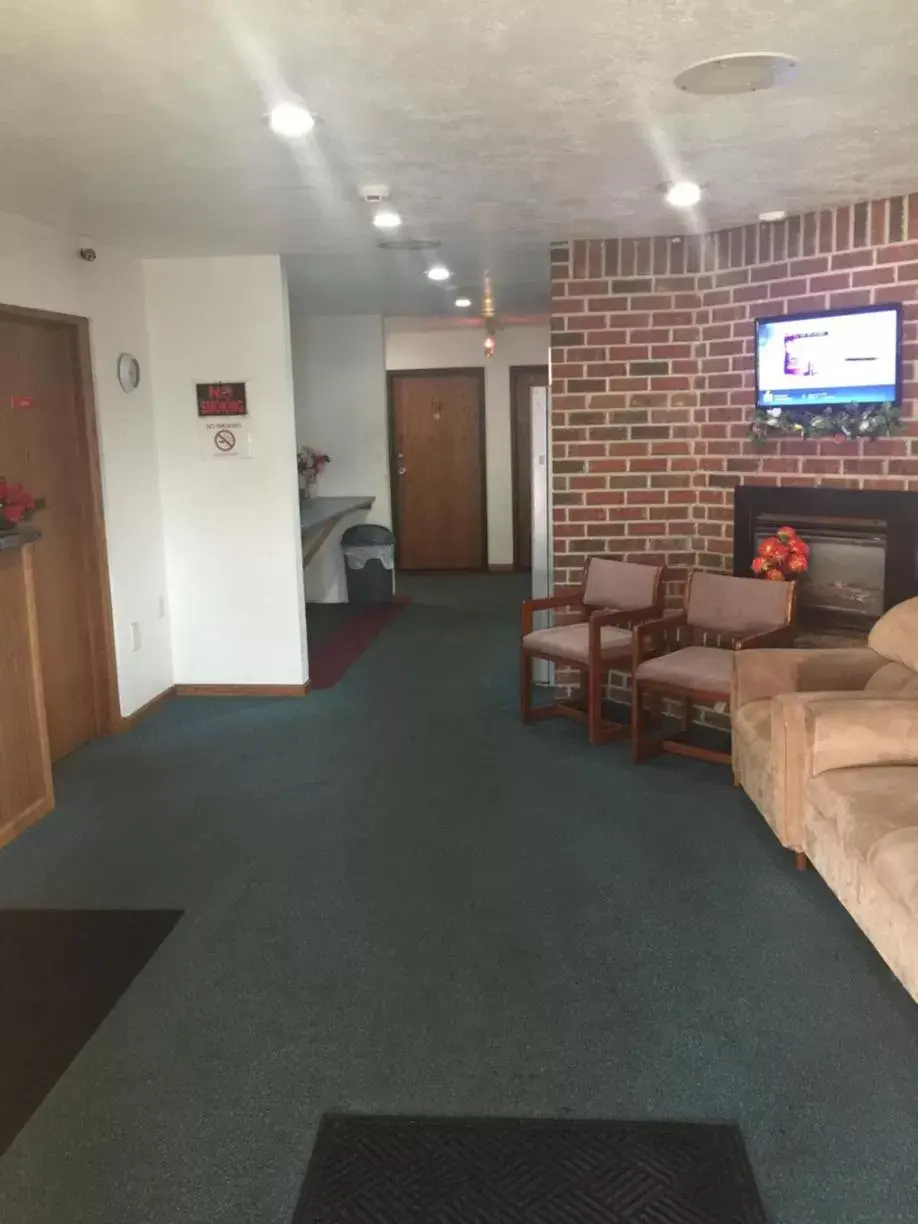 Living room, Lobby/Reception in Villa Inn Motel