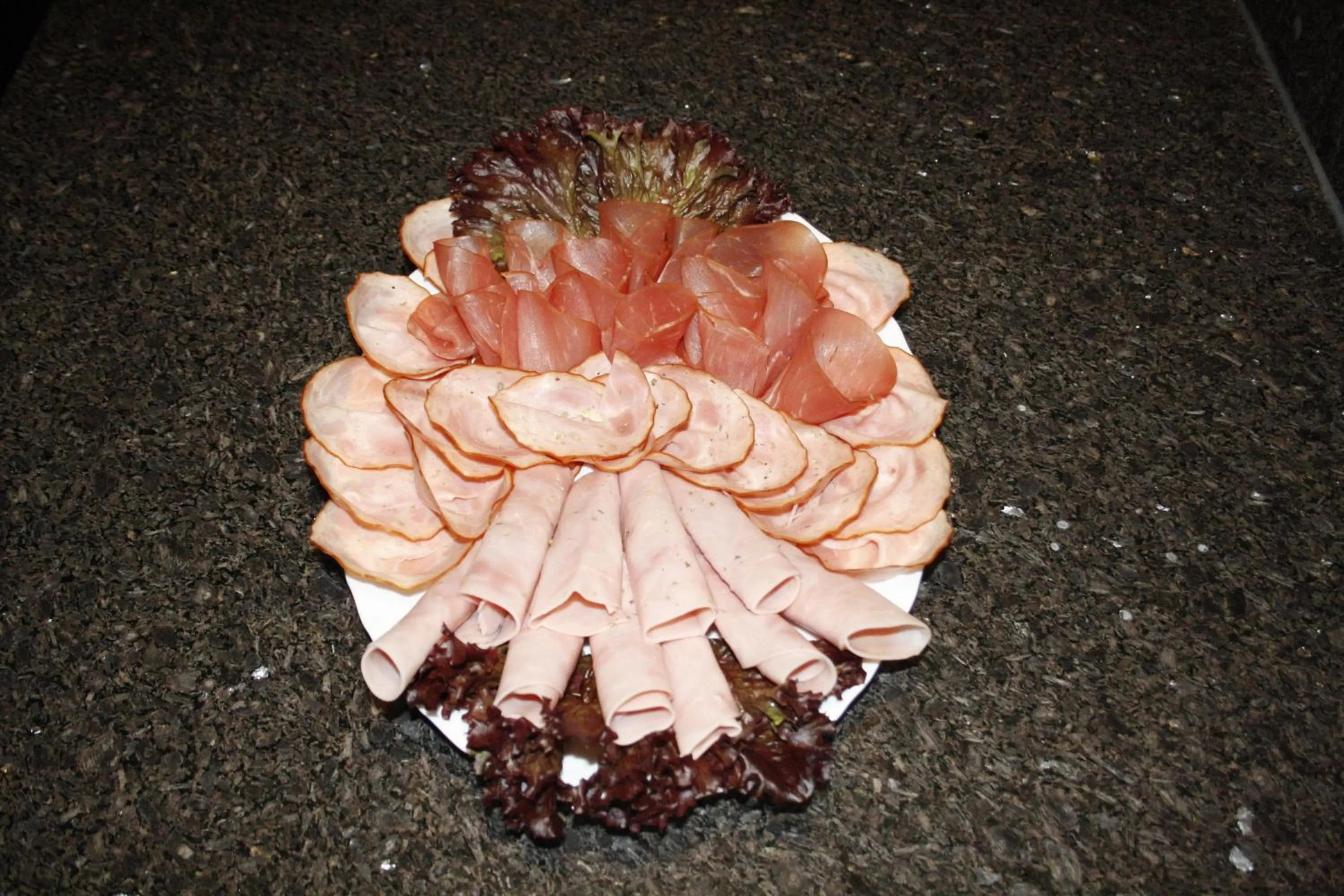 Buffet breakfast in Hotel Deutsches Haus