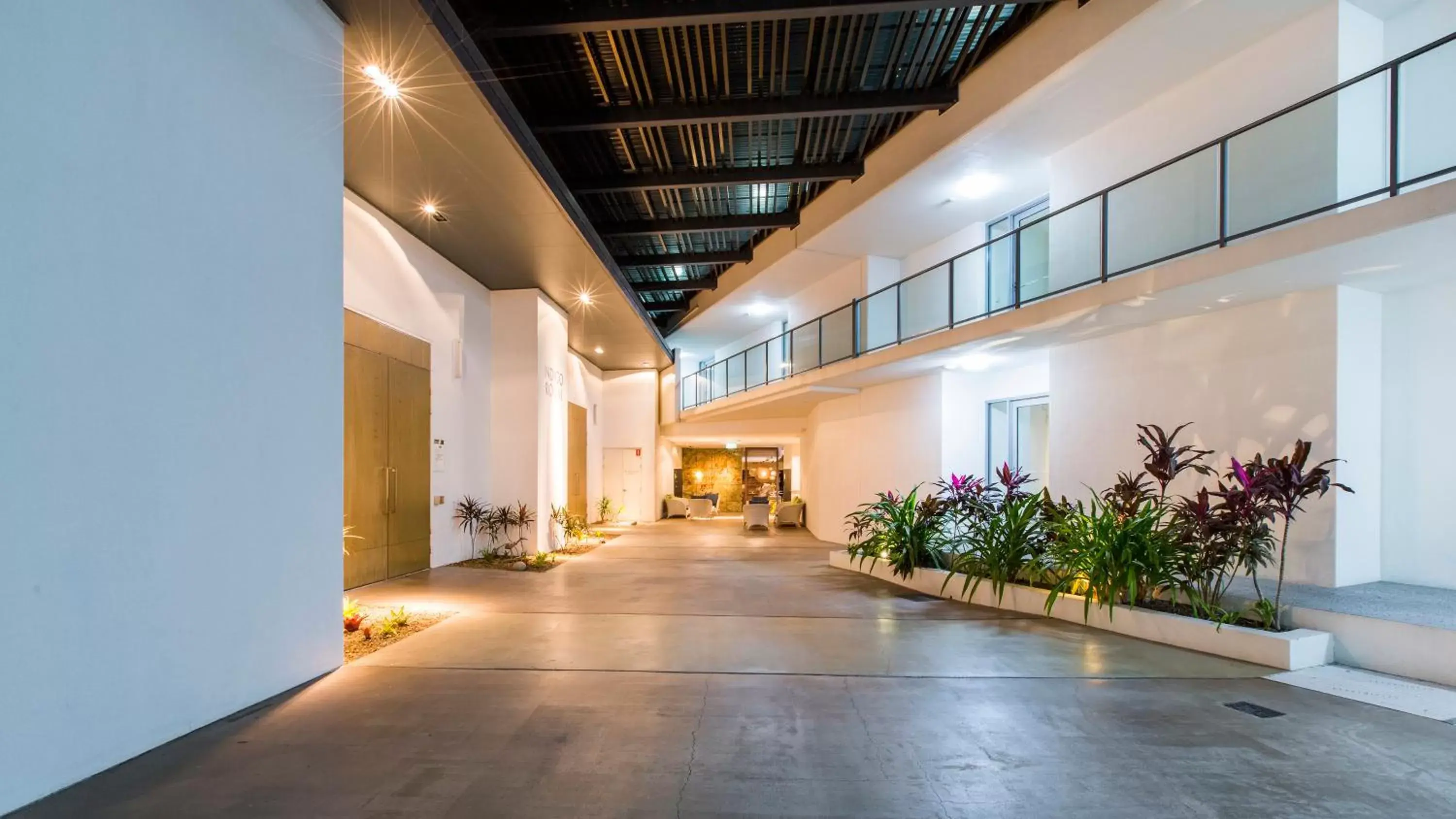 Facade/entrance in Peppers Blue on Blue Facade/entrance in Peppers Blue on Blue