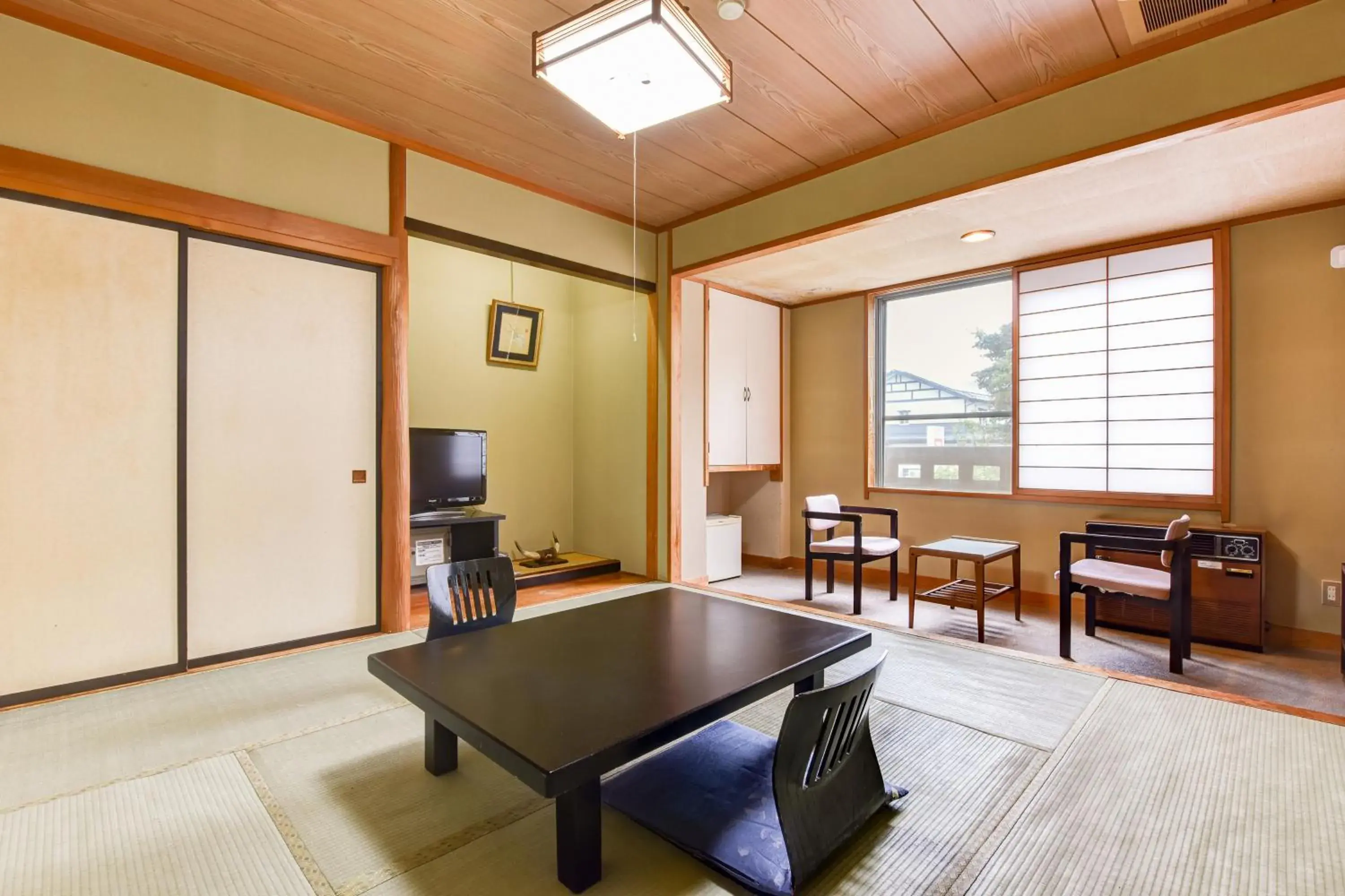 Photo of the whole room in Fujiya Ryokan