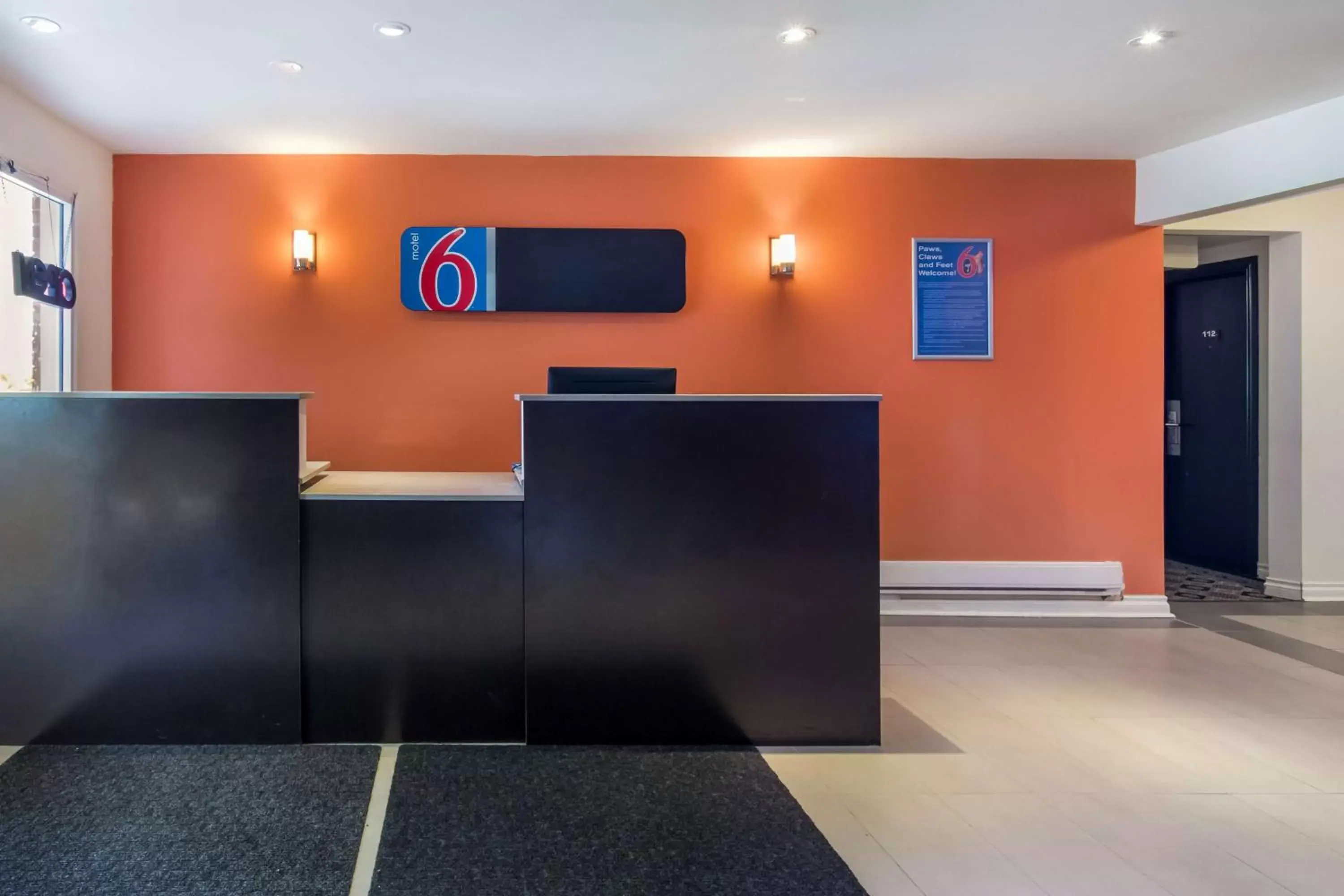 Lobby or reception, Lobby/Reception in Motel 6-Sudbury, ON