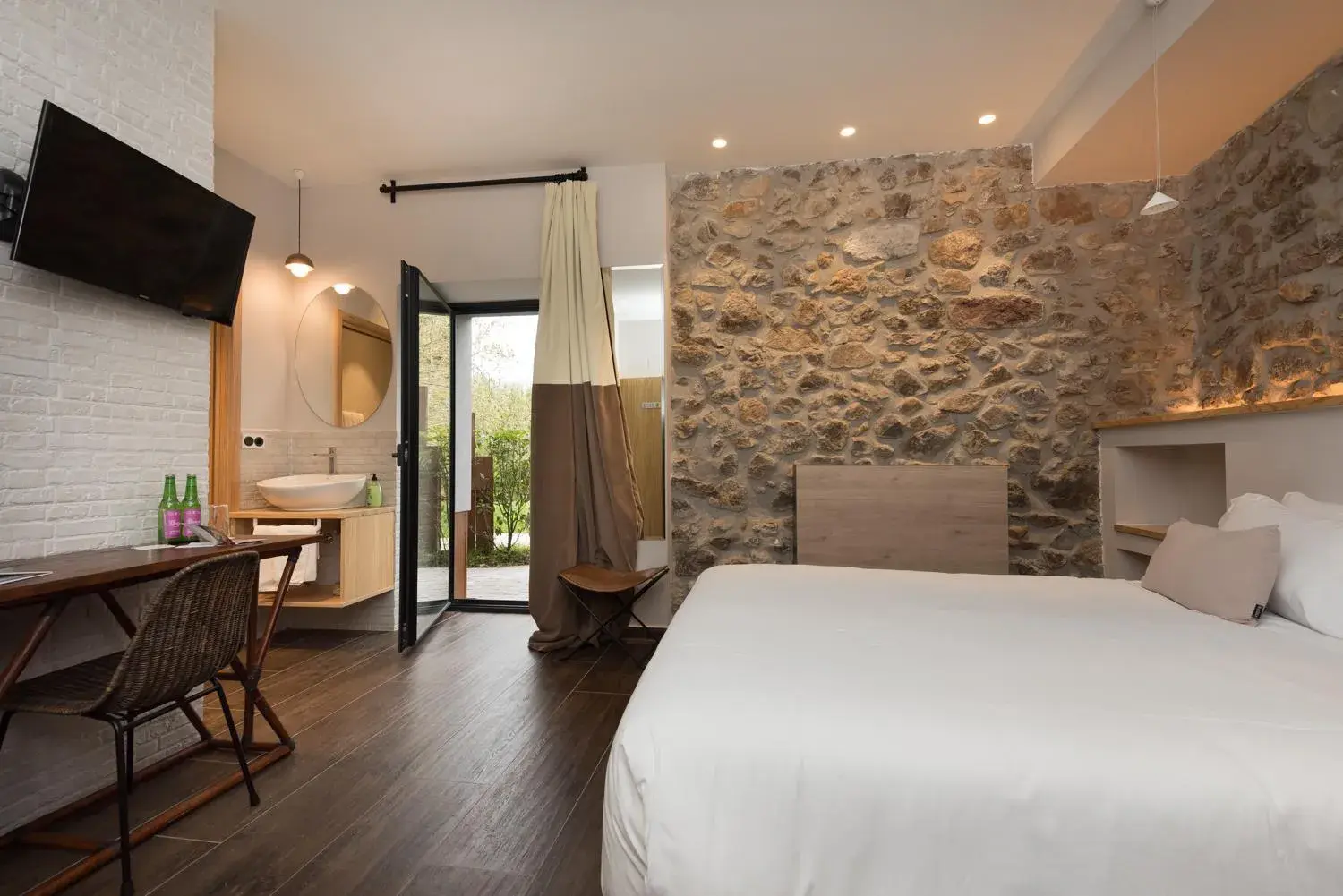 Bedroom, Bed in Hotel Rural Sagarlore Bedroom, Bed in Hotel Rural Sagarlore