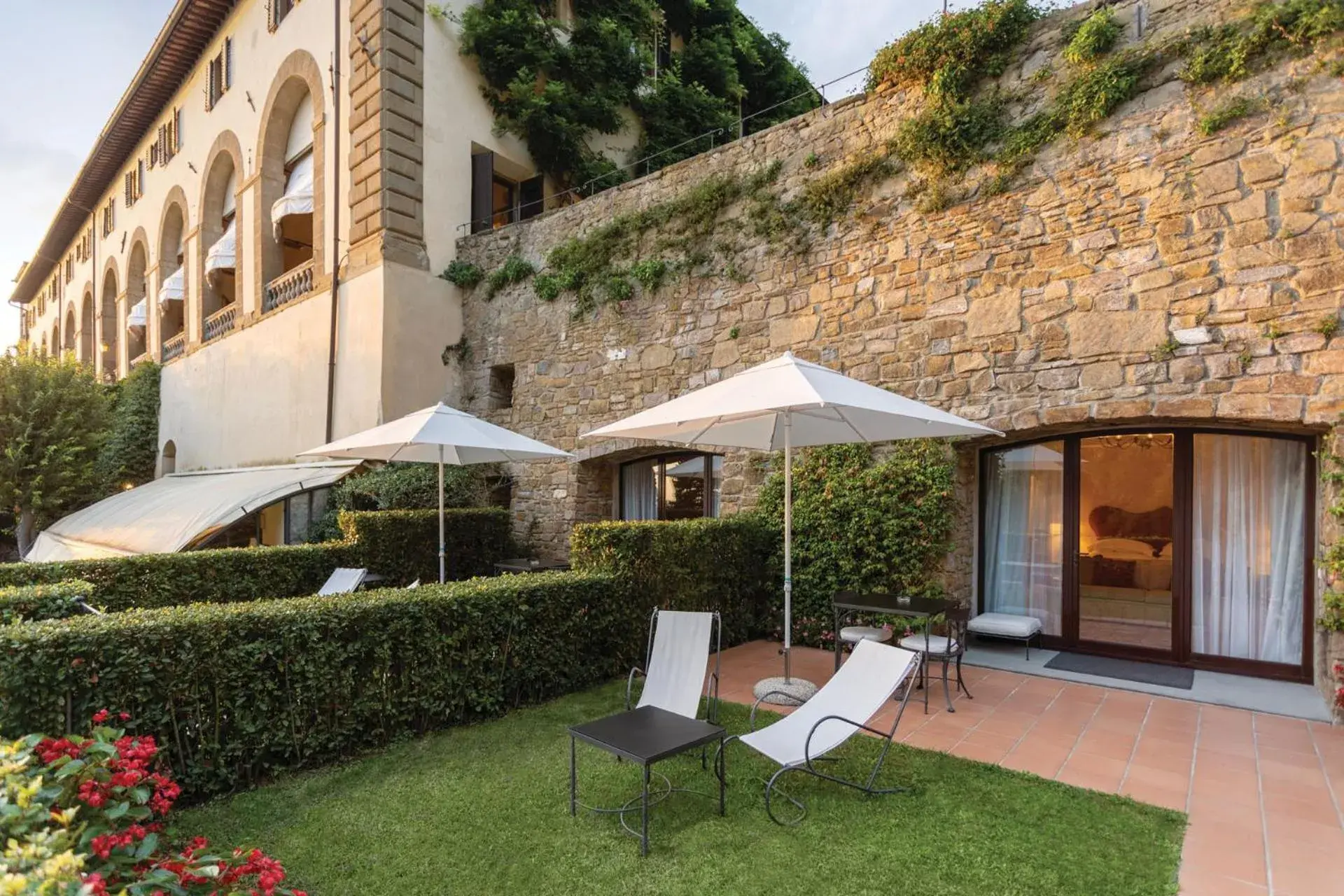 Garden, Property Building in Villa San Michele, A Belmond Hotel, Florence