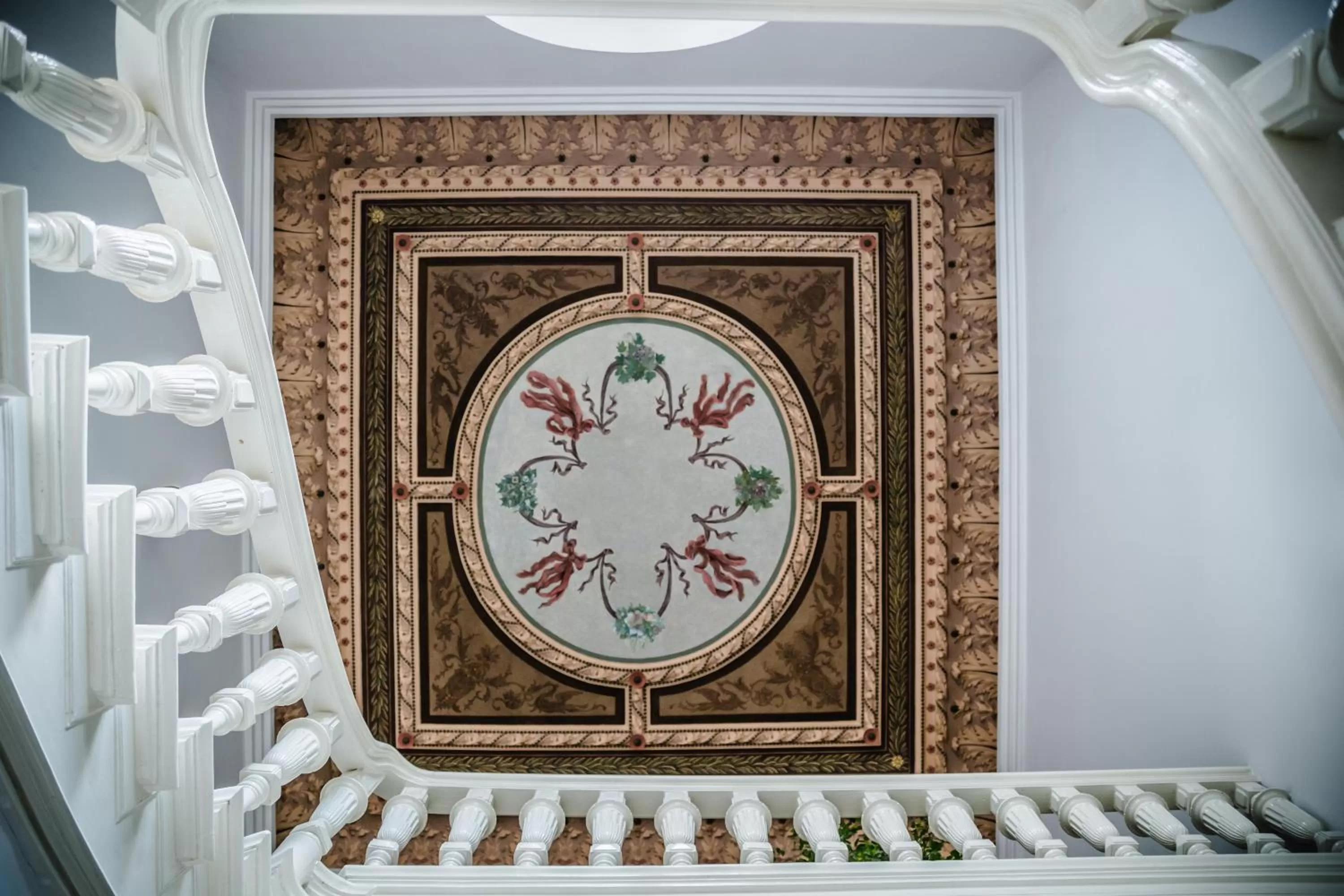 Property building in Matejki 8