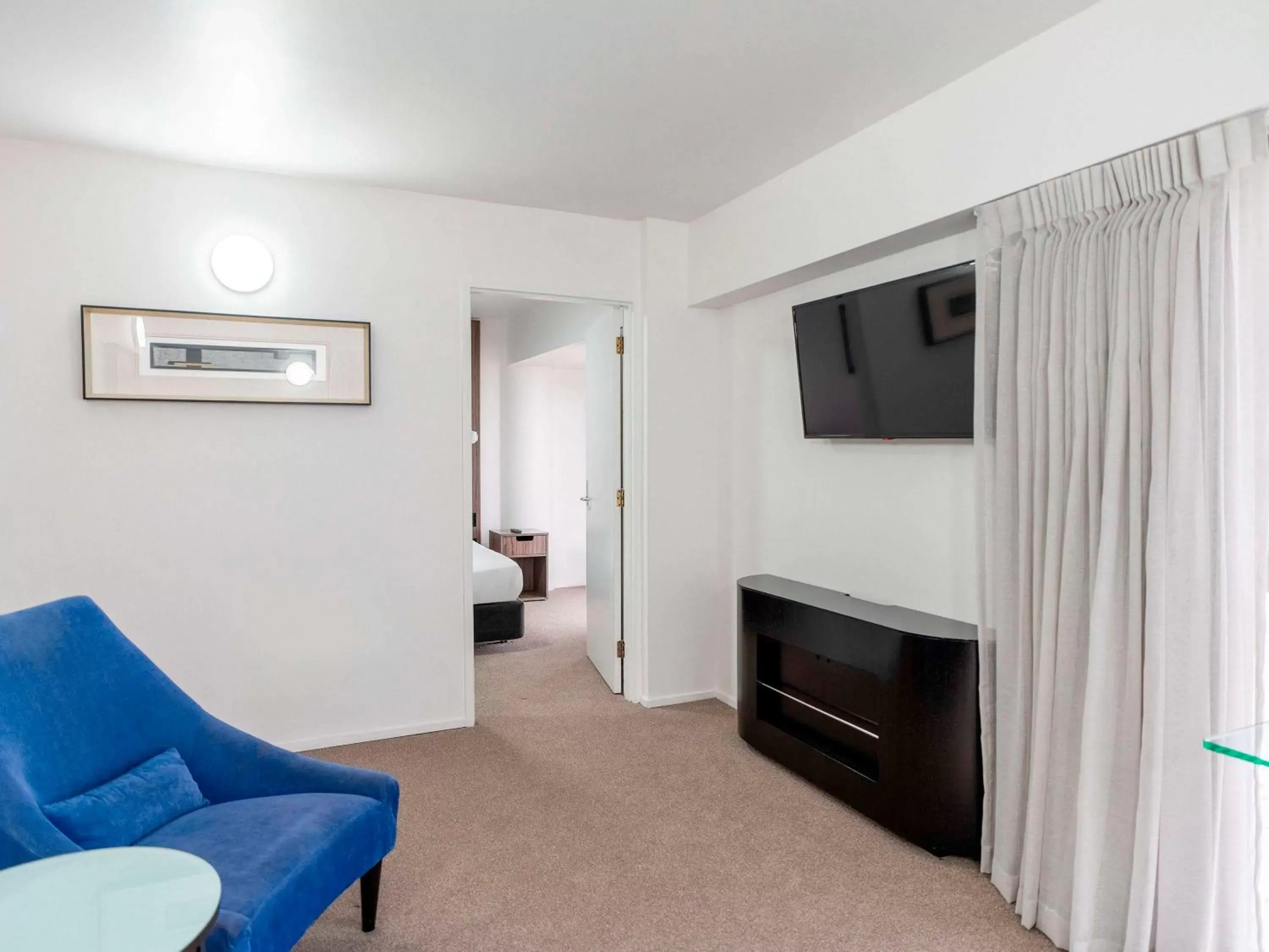 Other, TV/Entertainment Center in Mercure Wellington Central City Hotel and Apartments