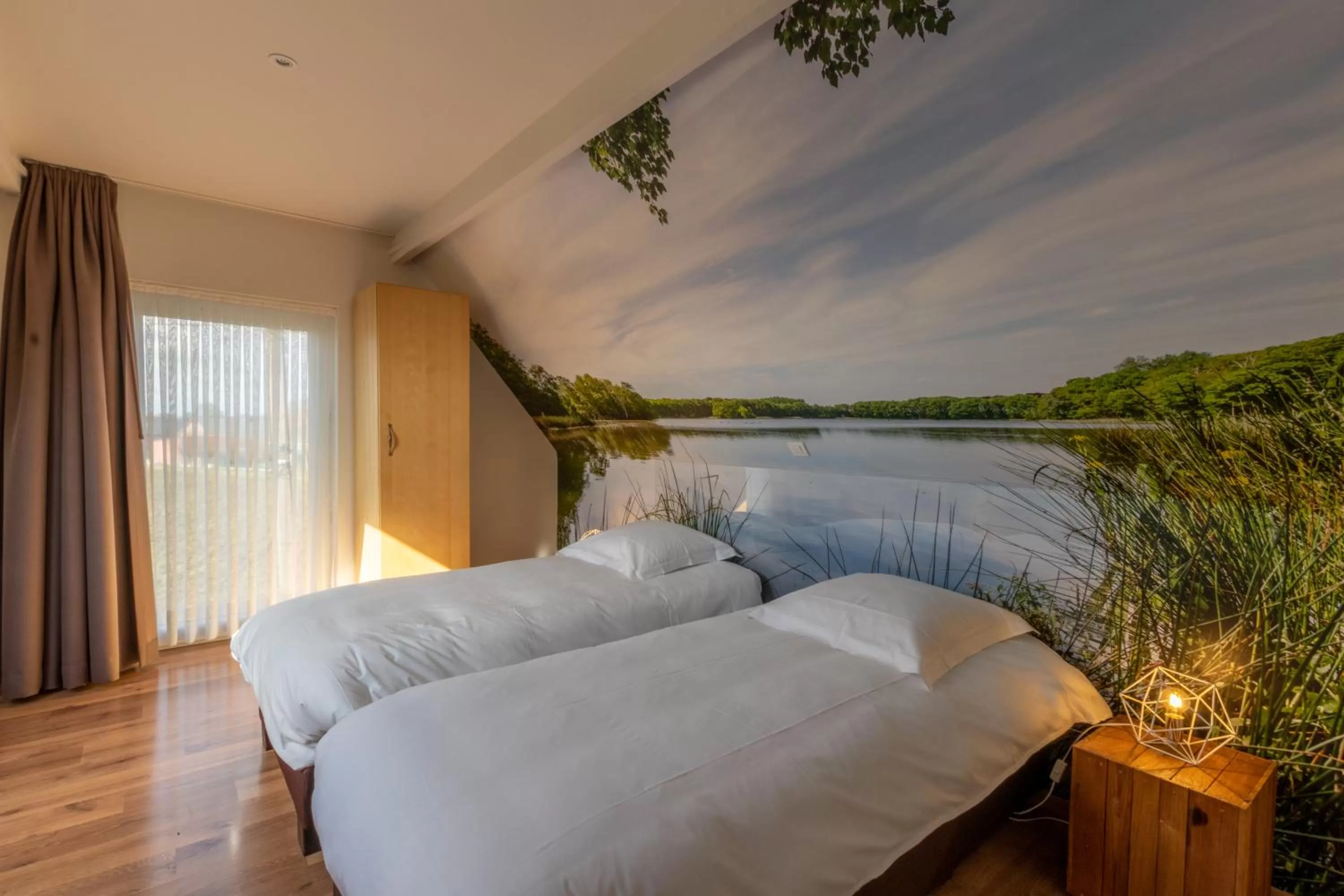 Photo of the whole room, Bed in Apollonia