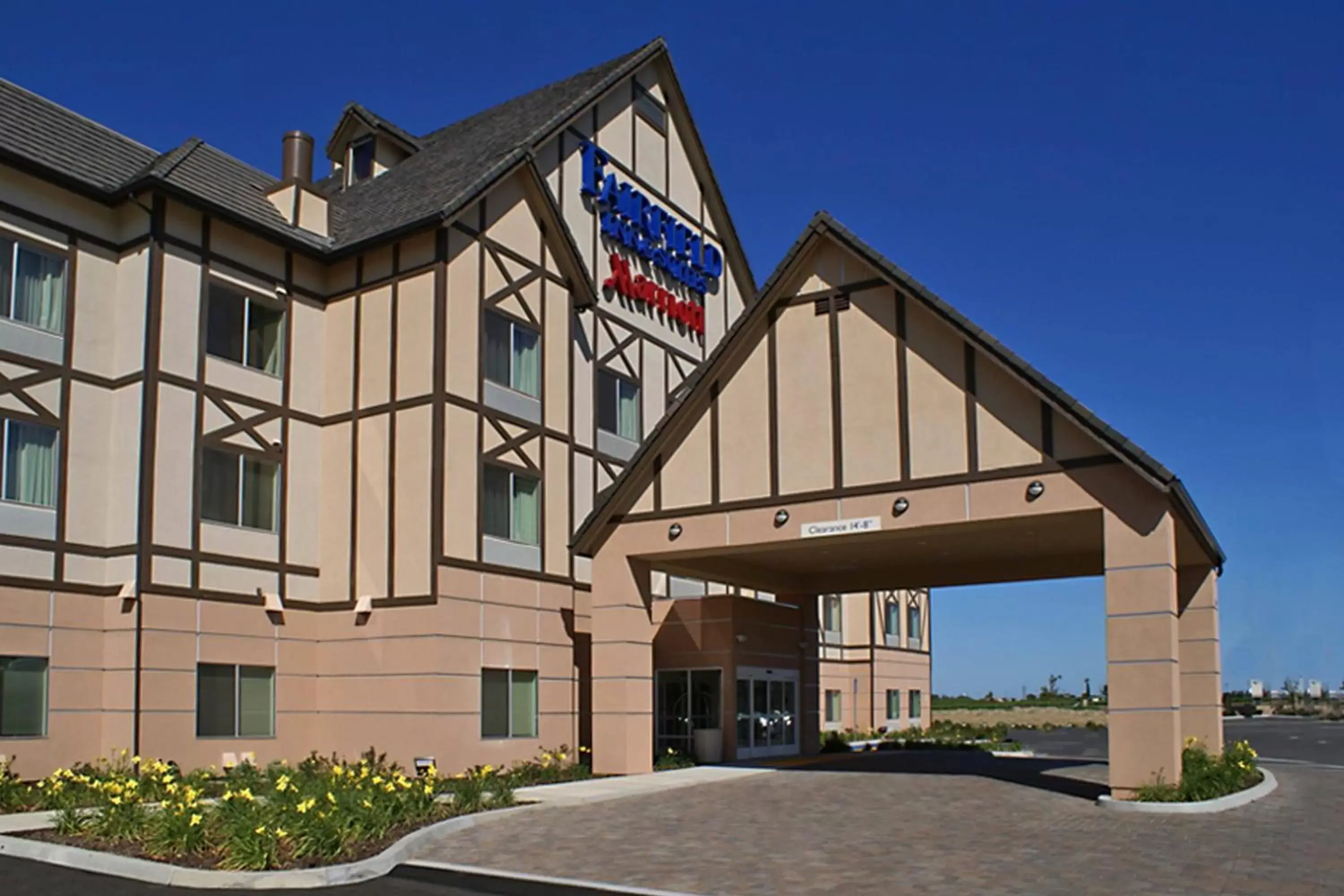 Property Building in Fairfield Inn & Suites by Marriott Selma Kingsburg