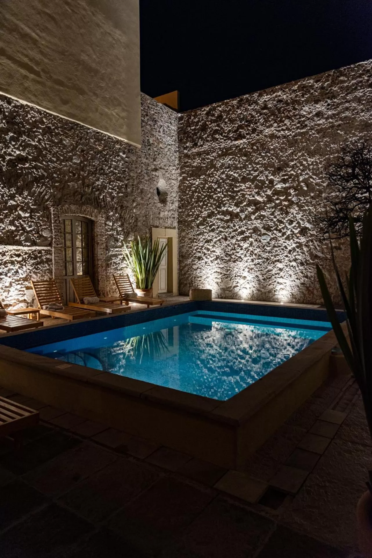 Swimming pool in Hotel Nena Centro