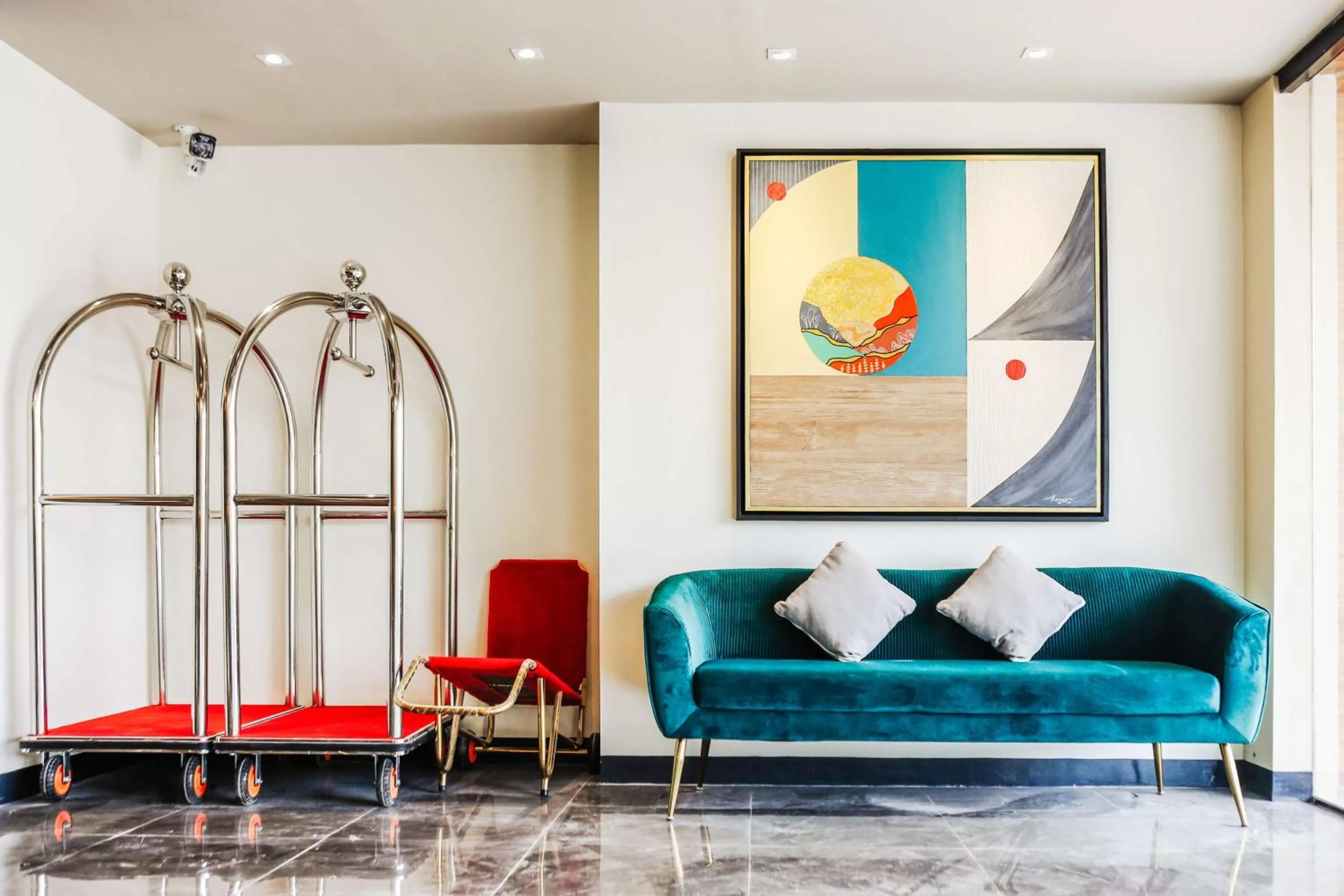 Lobby or reception in SureStay Studio by Best Western Clarkview Angeles City