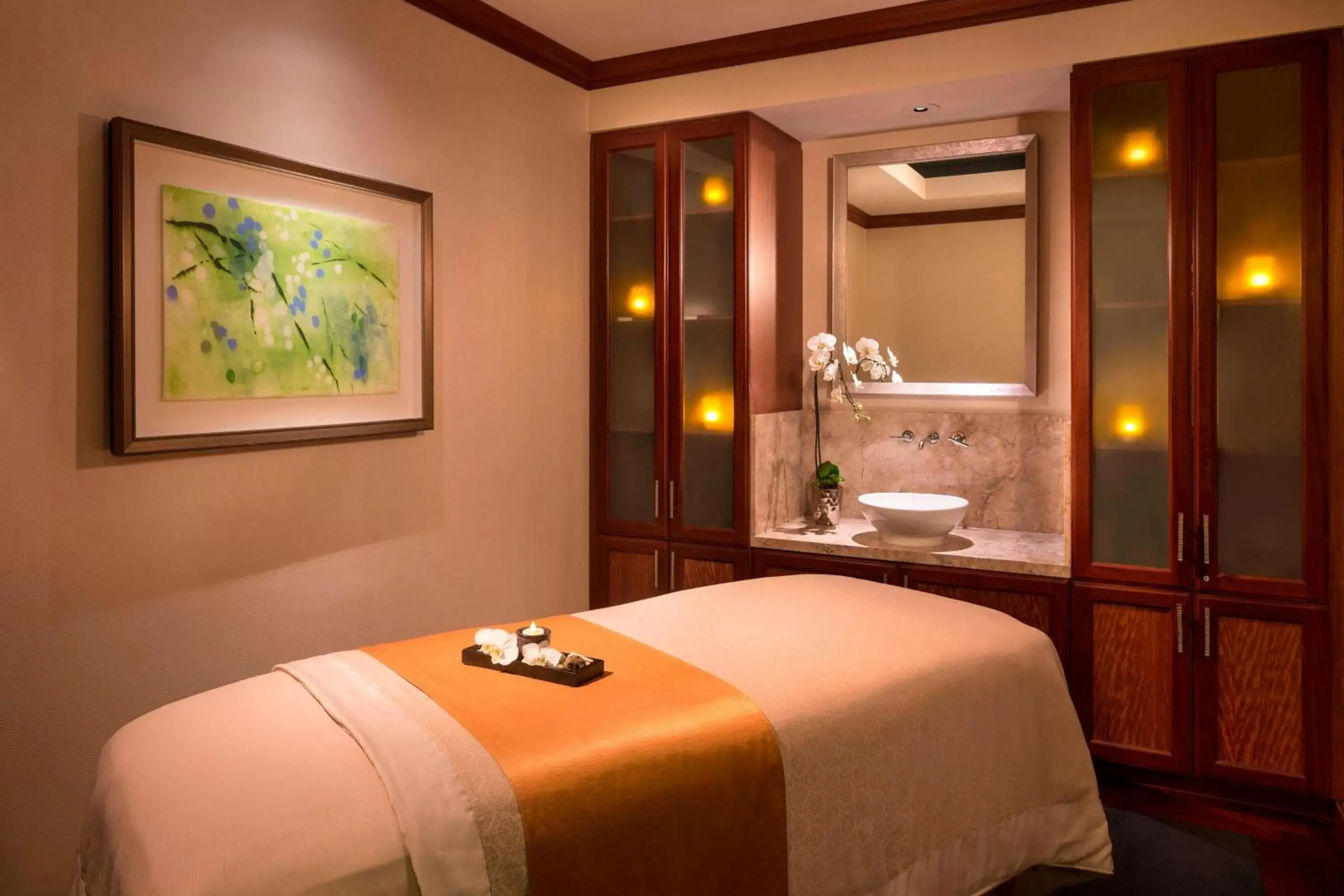 Spa and wellness centre/facilities, Bed in The Ritz-Carlton, Marina del Rey
